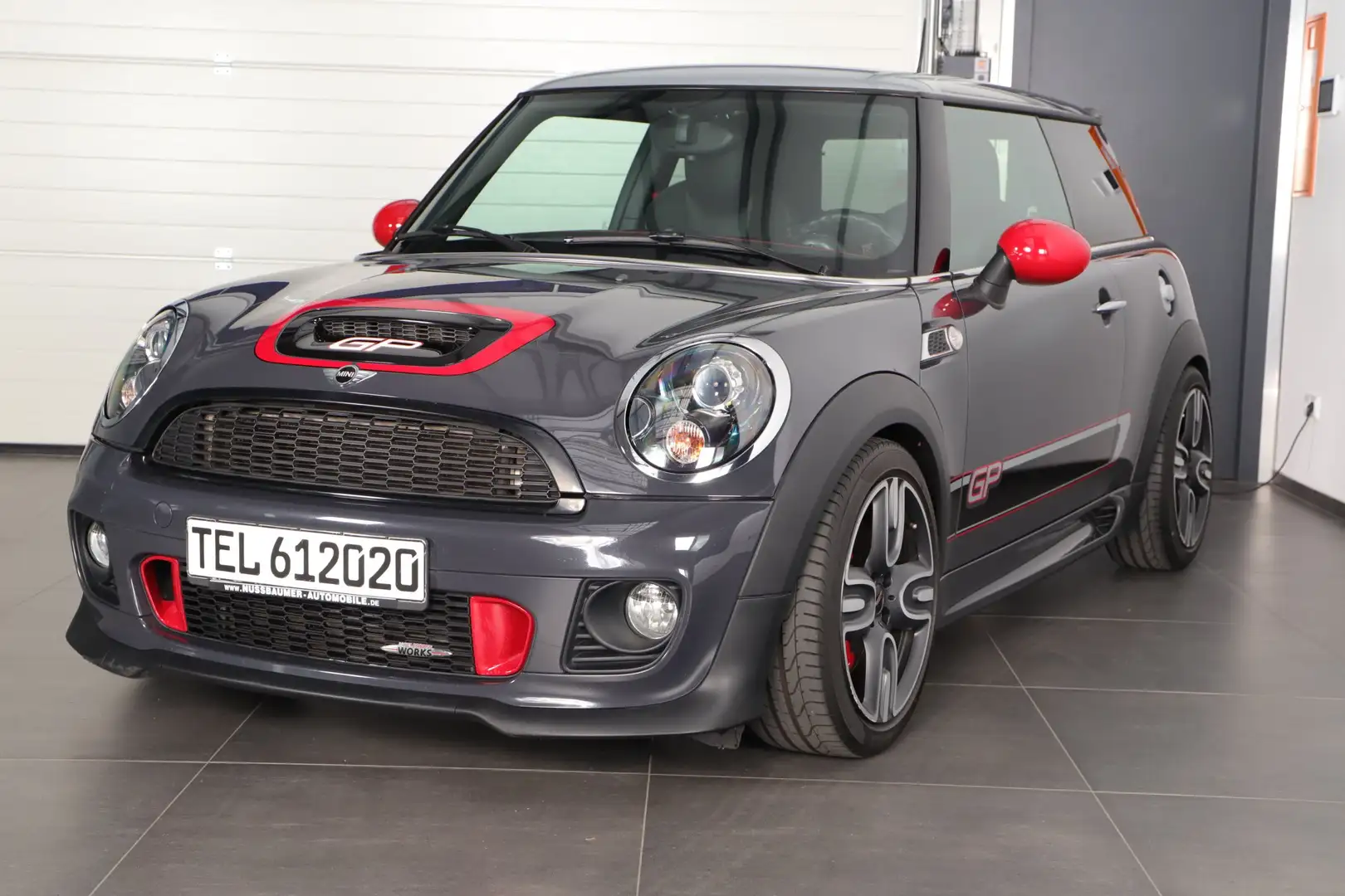 MINI John Cooper Works GP Sondermodell 2.Hand Grau - 2