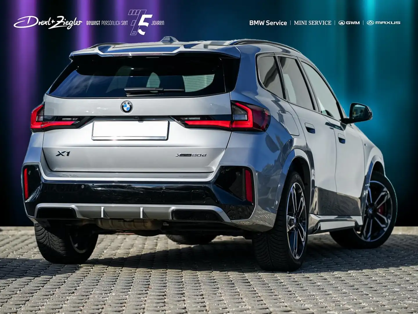 BMW X1 xDrive20d M-SportPRO 19" AHK GSD ACC HuD H&K Silber - 2