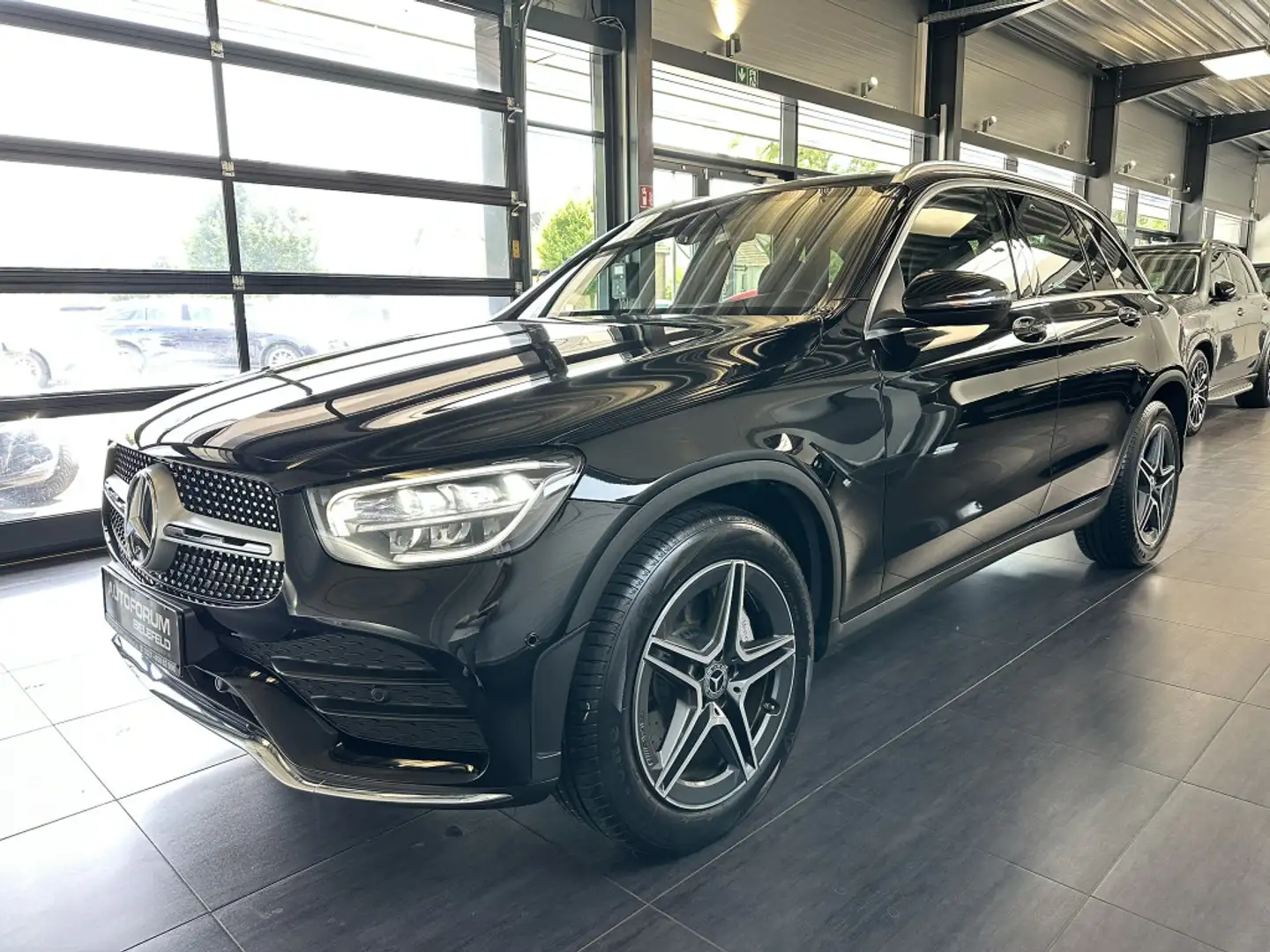 Mercedes-Benz GLC 220 d 4Matic AMG|AHK|MBUX|LED|Kamera|LM19 Negro - 2