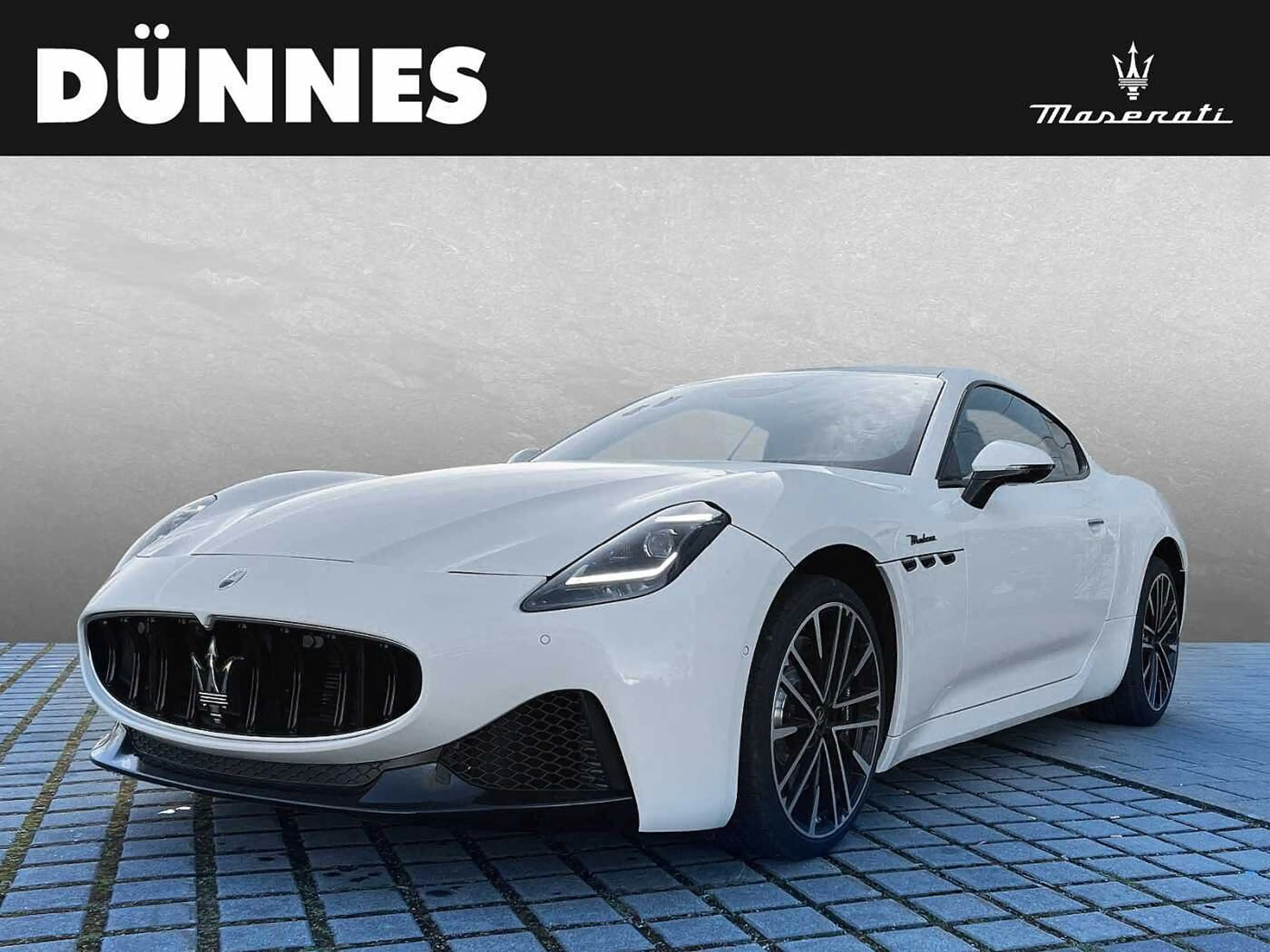 Maserati GranTurismo Modena - Maserati Regensburg