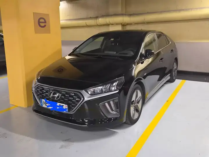 Hyundai IONIQ Ioniq Hybrid 141 ch Executive