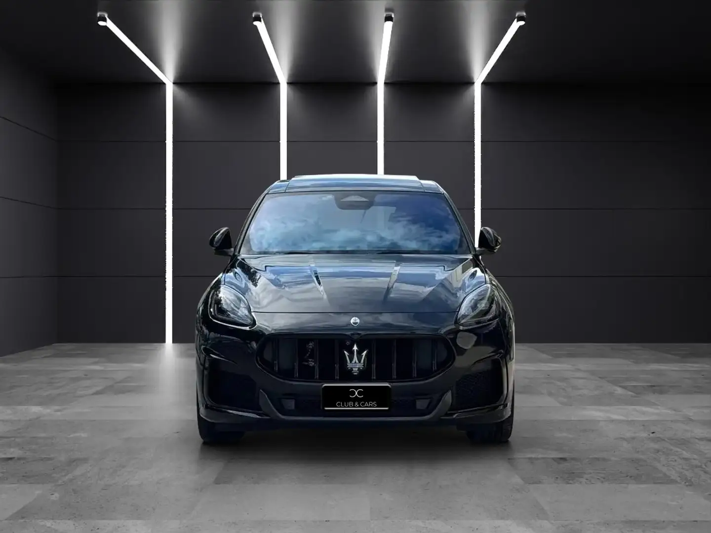 Maserati Grecale 3.0 V6 Trofeo 530cv auto Tetto/Carbon Pack/21 Nero - 2