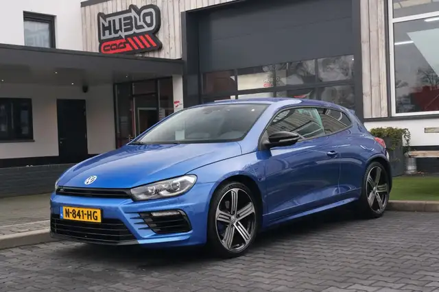 Volkswagen Scirocco R-Line Facelift model! Navi, Leder.