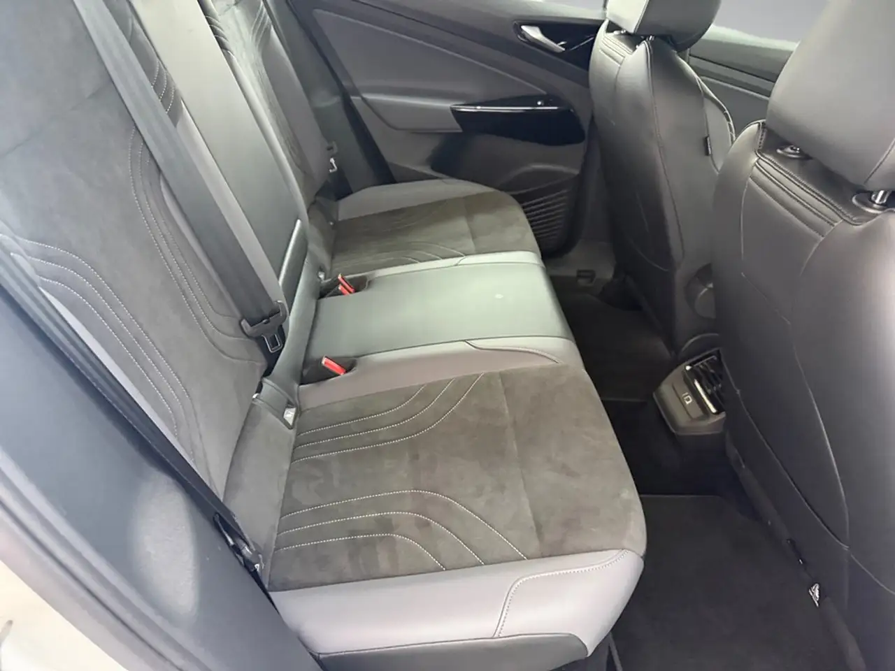 Volkswagen ID.4 Pro Performance 150 kW 11