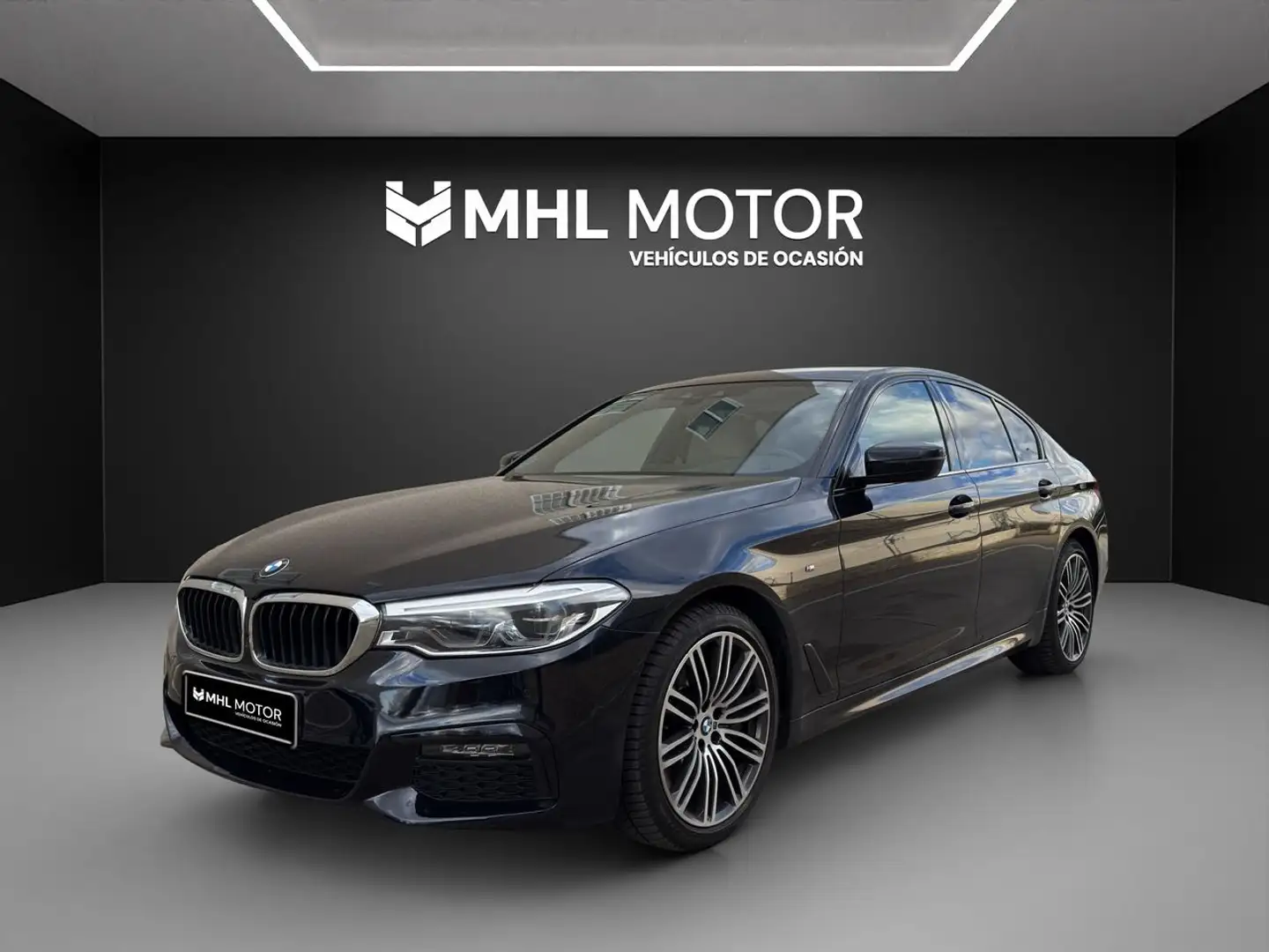 BMW 540 540dA xDrive Schwarz - 2