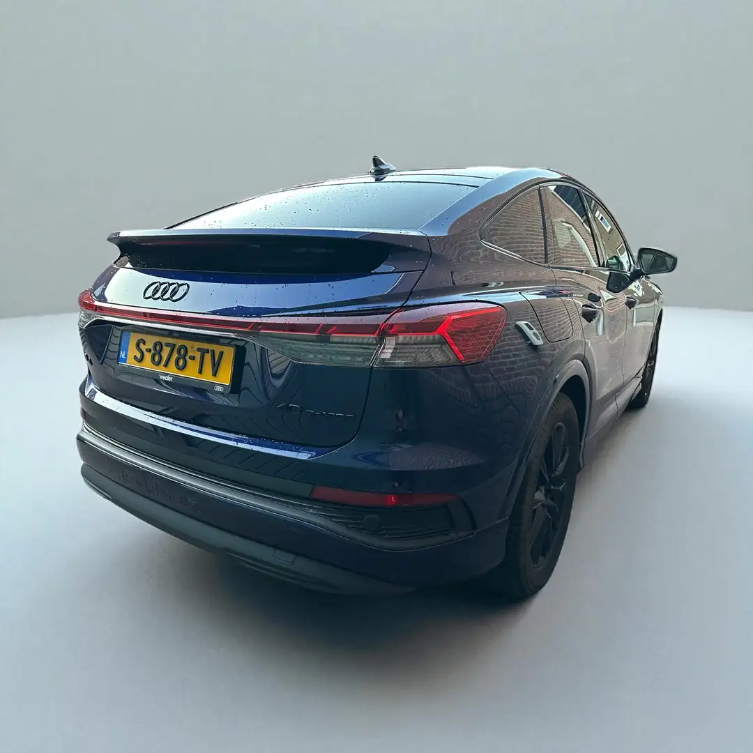 Audi Q4 e-tron S edi 40 full option - nog 6j accugarantie Blauw - 2