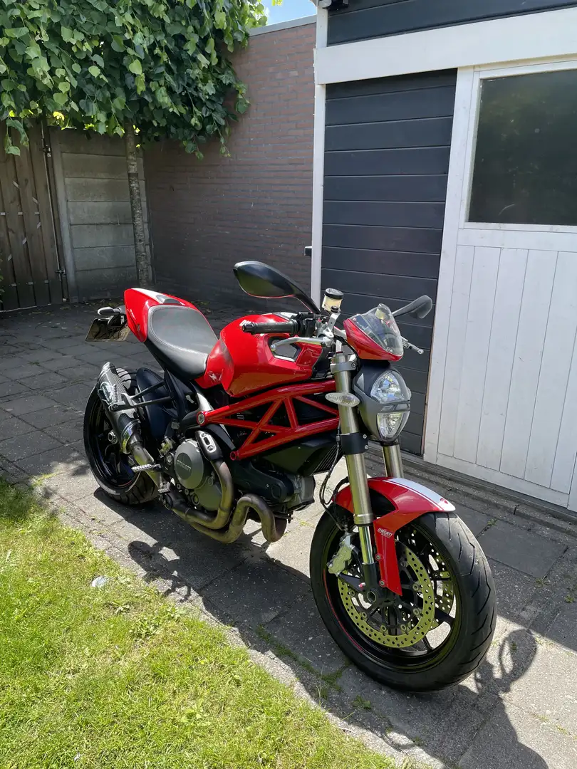 Ducati Monster 1100 EVO ABS Roşu - 1
