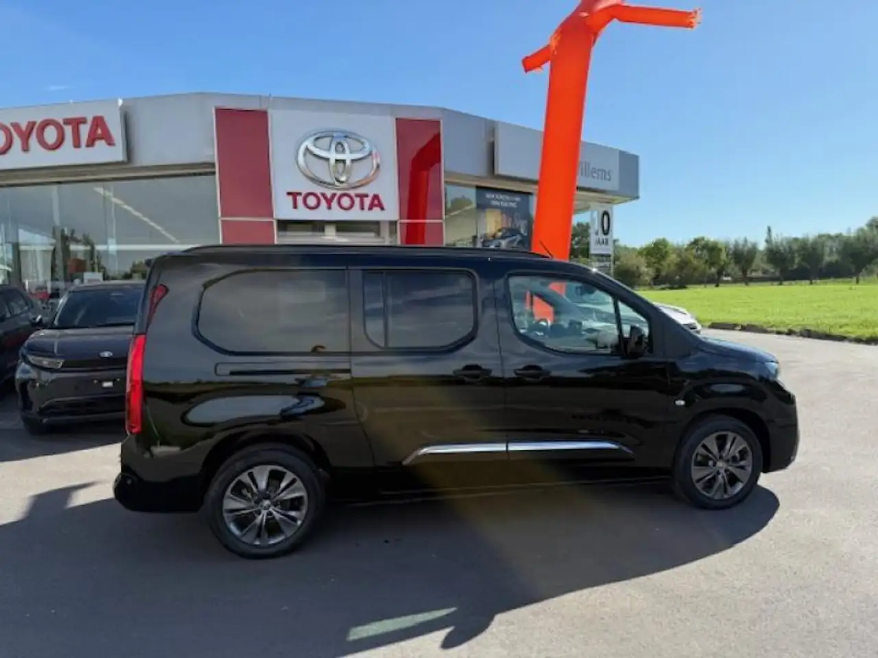 Toyota Verso Tracks 7pl Proace City Verso LWB Tracks Automaat 7, миниатюра 5