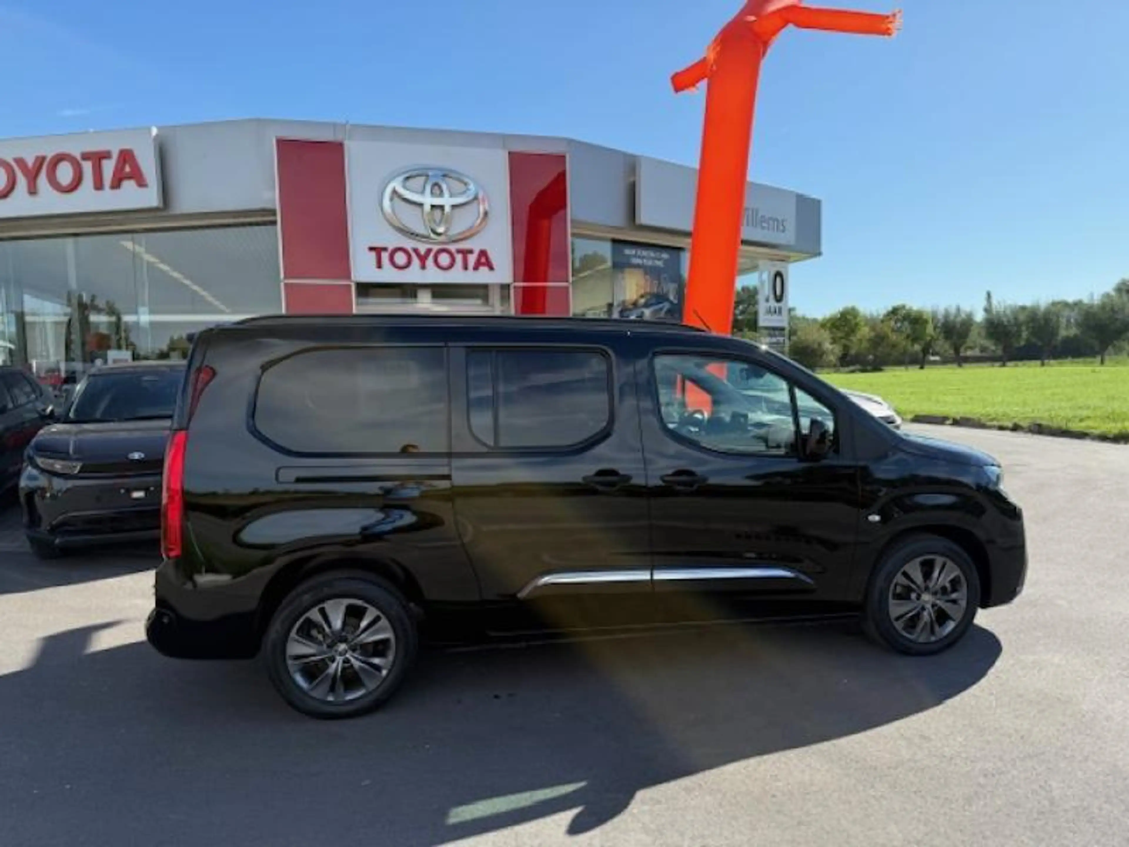 Toyota Verso Tracks 7pl Proace City Verso LWB Tracks Automaat 7 — photo 5