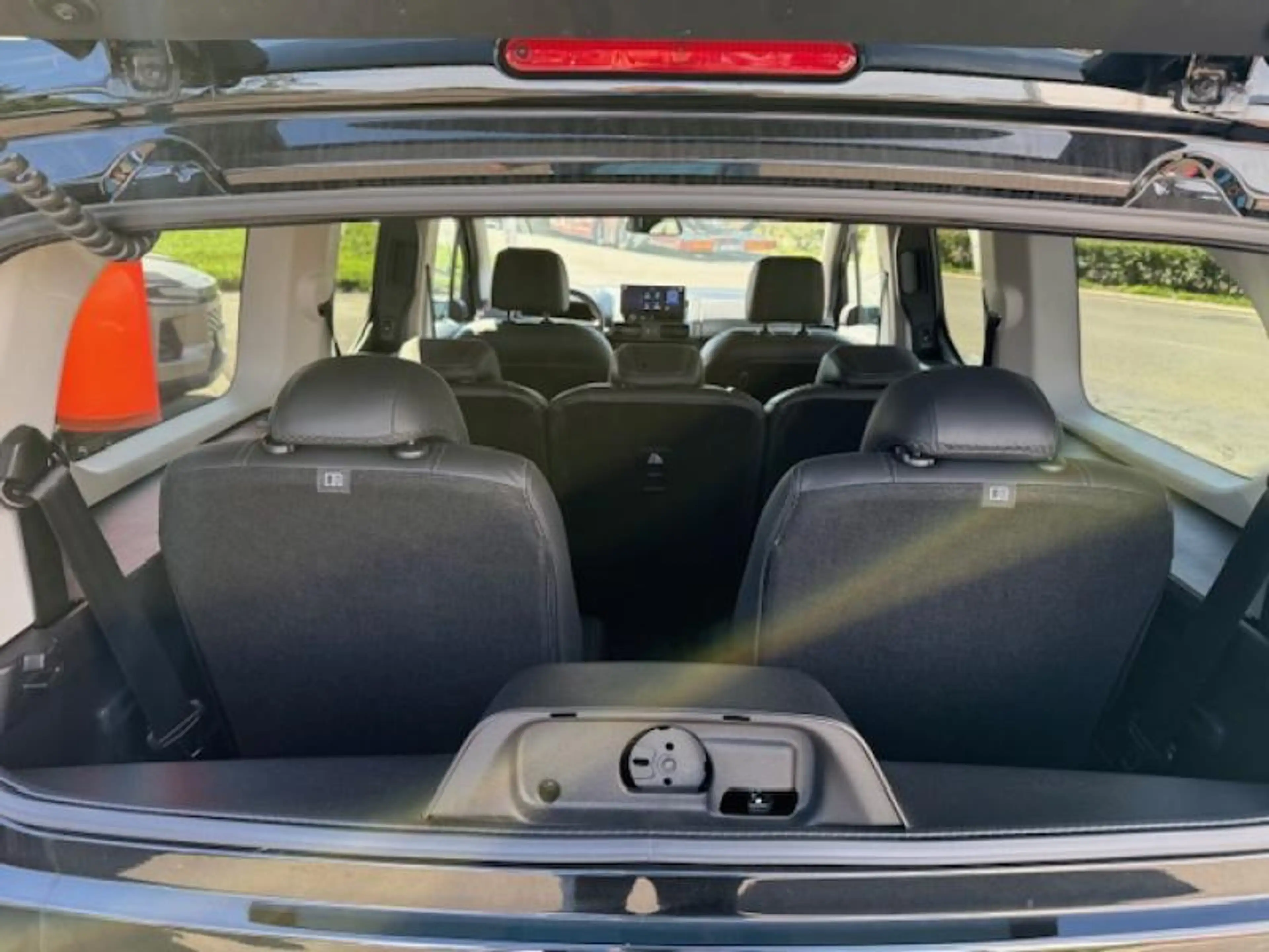 Toyota Verso Tracks 7pl Proace City Verso LWB Tracks Automaat 7 — photo 25