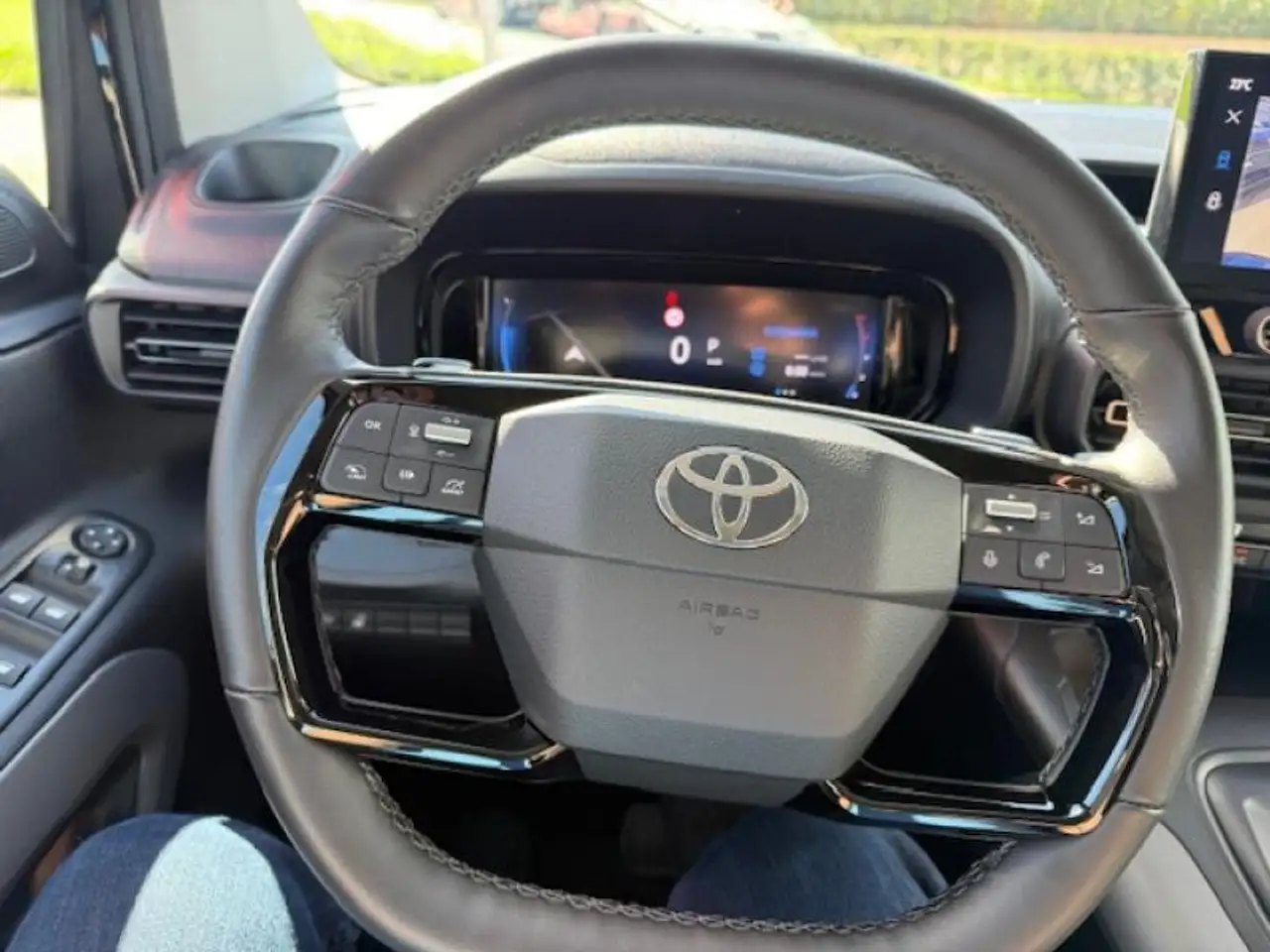 Toyota Verso Tracks 7pl Proace City Verso LWB Tracks Automaat 7, миниатюра 13