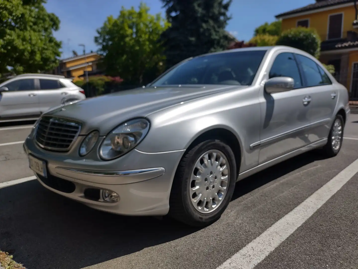 Mercedes-Benz E 220 cdi Elegance Argento - 1