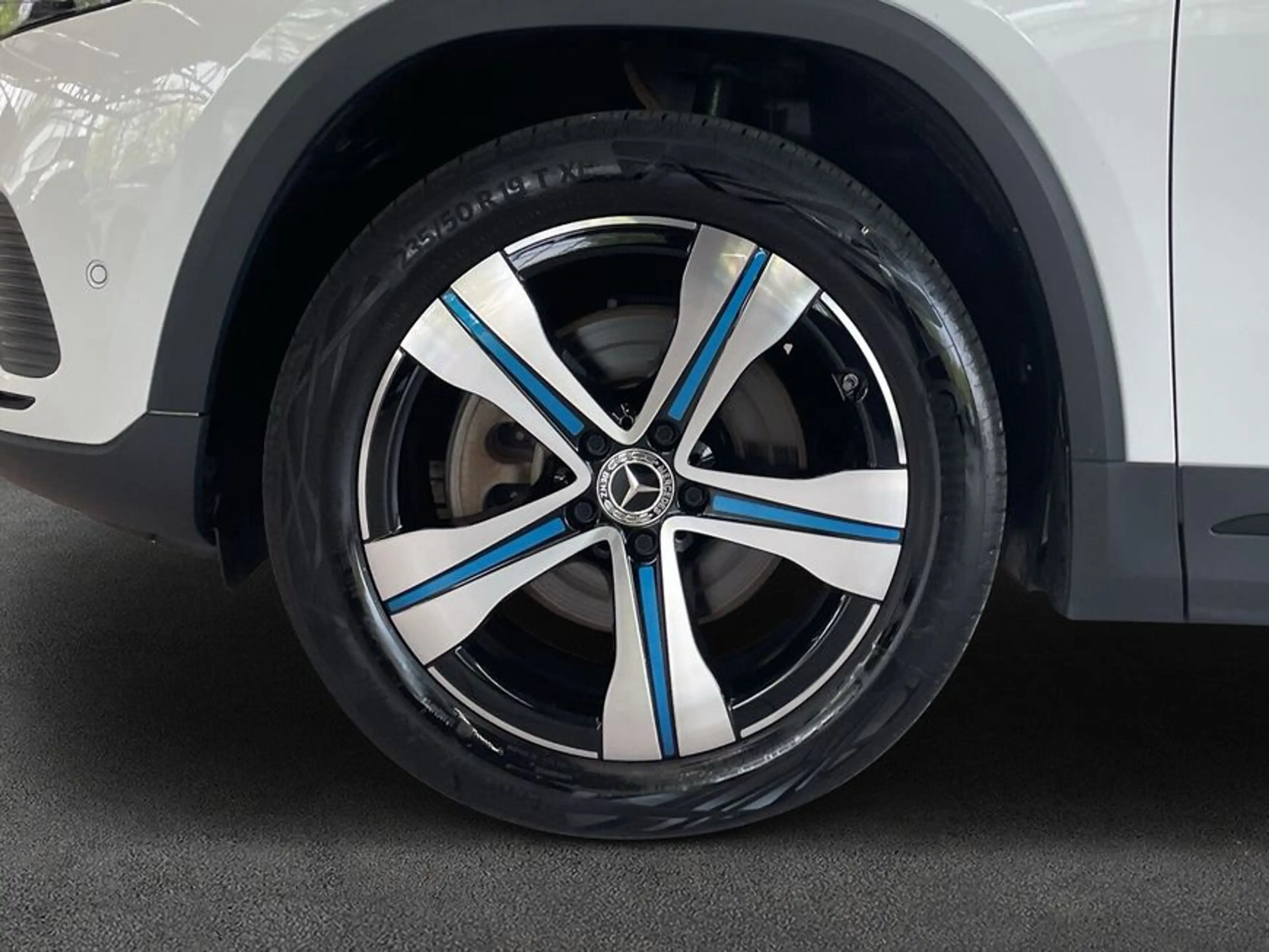 Mercedes-Benz EQA 350 EQA — photo 7