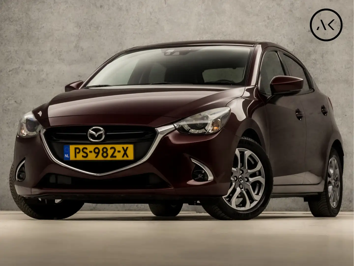 Mazda 2 1.5 Skyactiv-G GT-Luxury (NAVIGATIE, CAMERA, HEAD- Červená - 1