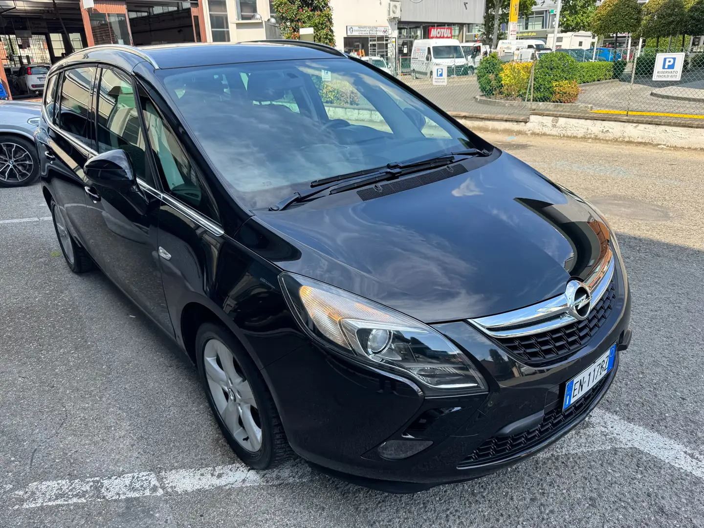 Opel Zafira Tourer 2.0 cdti Elective 110cv,UNICO PROP.,CLIMA,7POSTI,C Gris - 2