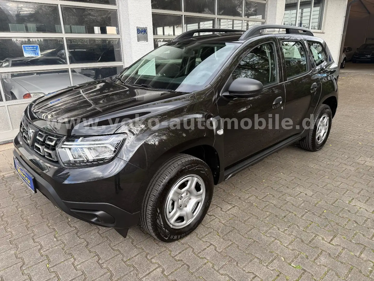 Dacia Duster 1.0 TCe Access Klima*SHZ*PDC 1.Hd. 16tkm Schwarz - 2