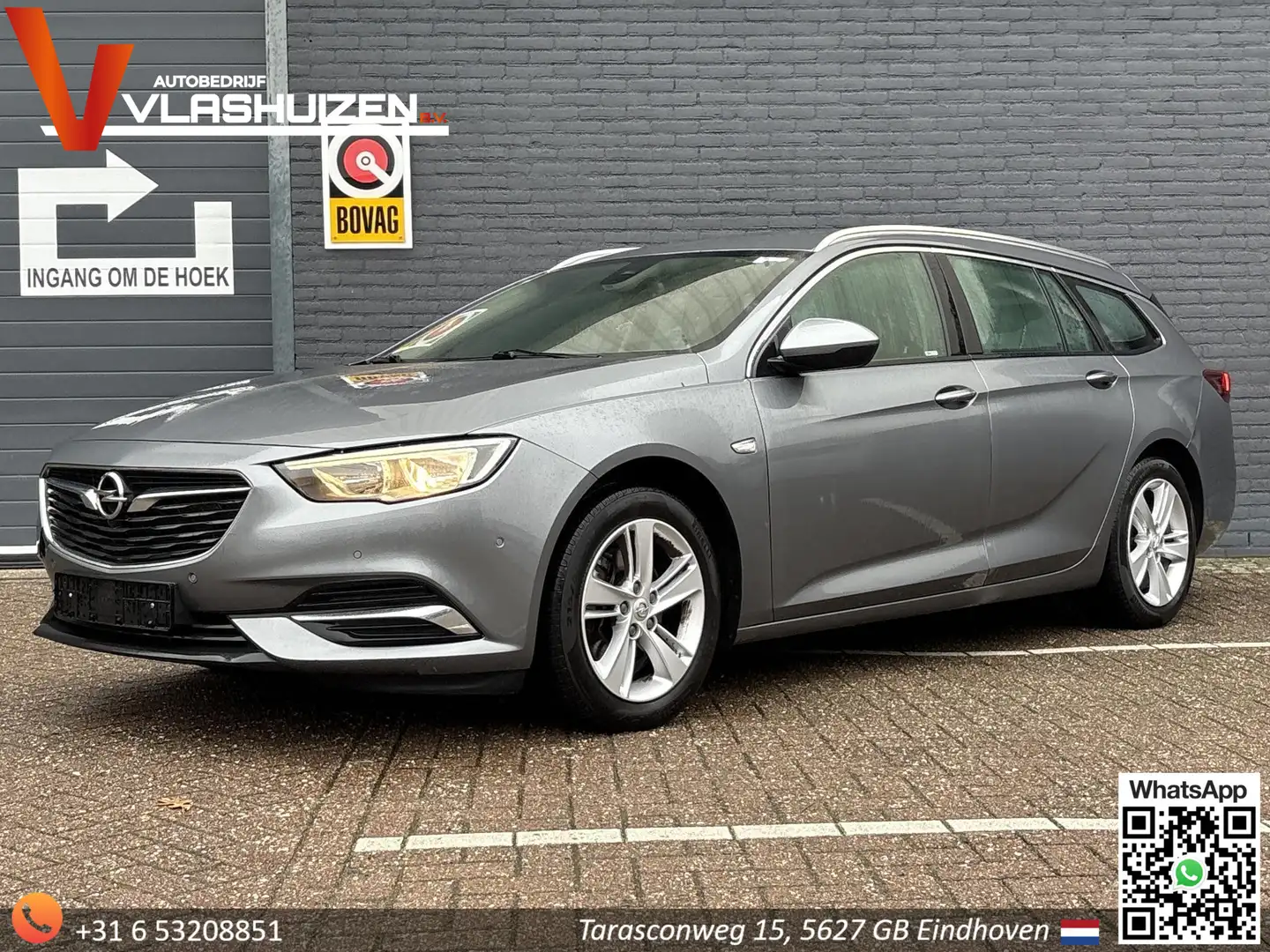 Opel Insignia Sports Tourer 1.6 CDTI EcoTec Business Executive | Grijs - 1