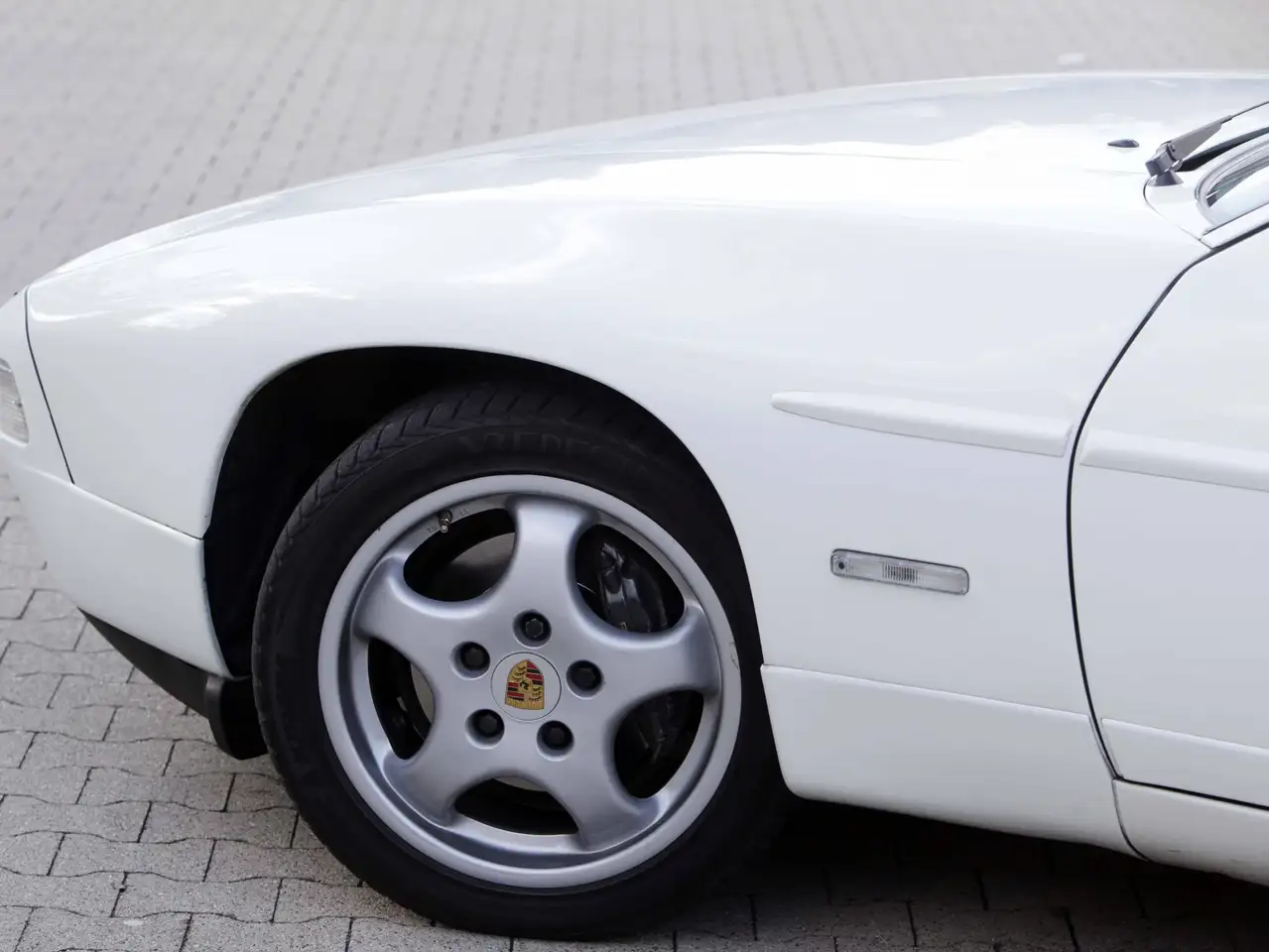 Porsche 928 S4, foto 2