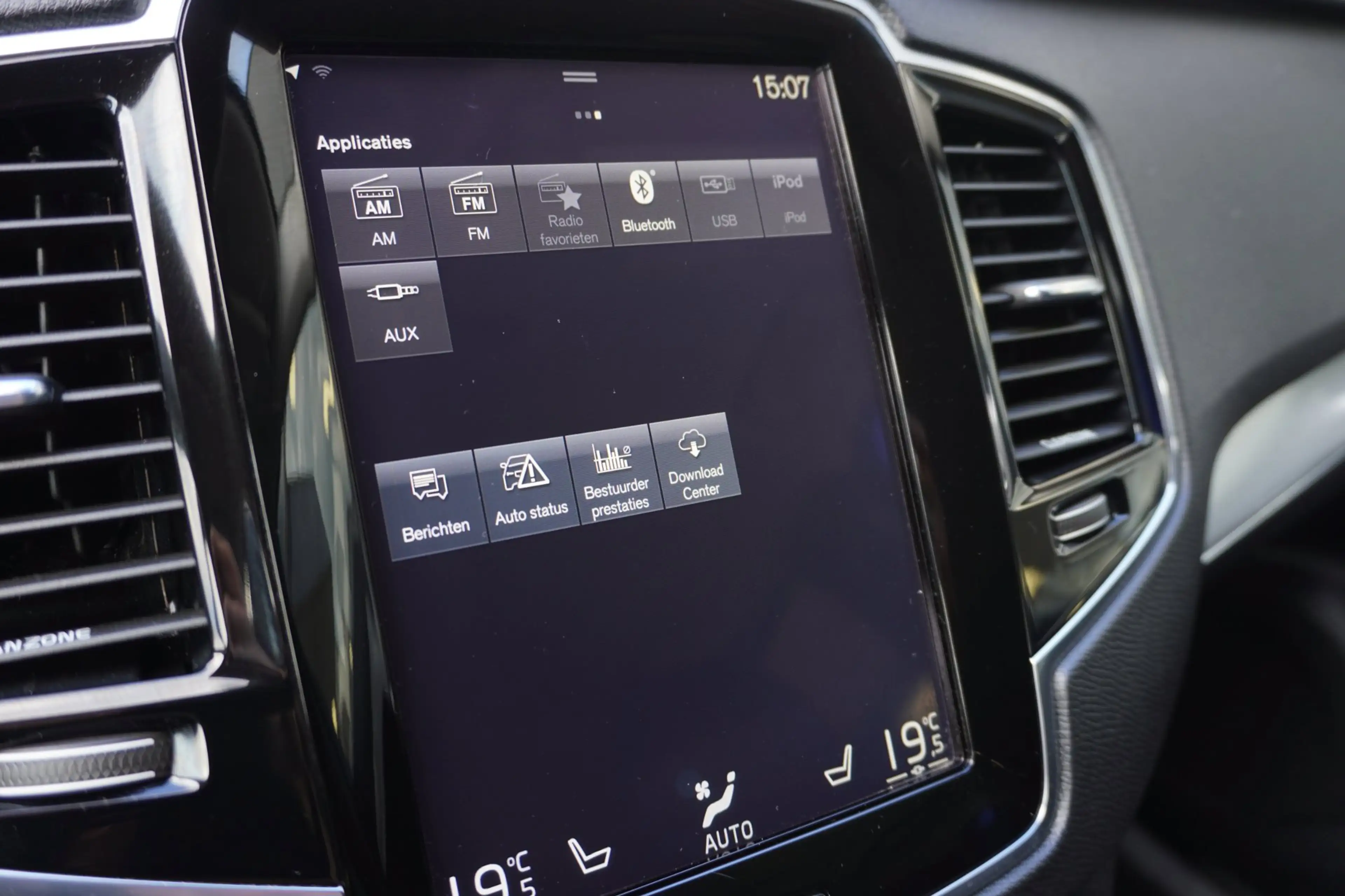 Volvo XC90 2.0 T5 AWD Inscription Automaat | Airco | Navigati — photo 28