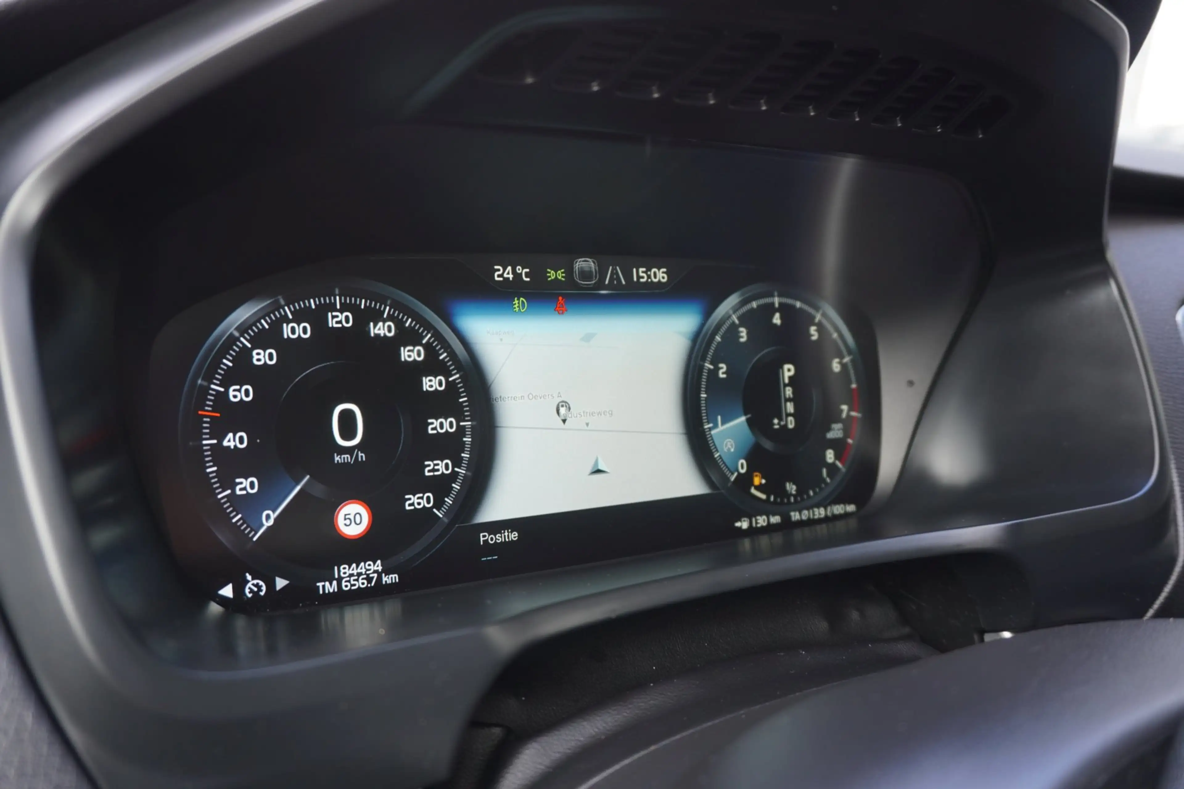 Volvo XC90 2.0 T5 AWD Inscription Automaat | Airco | Navigati — photo 25