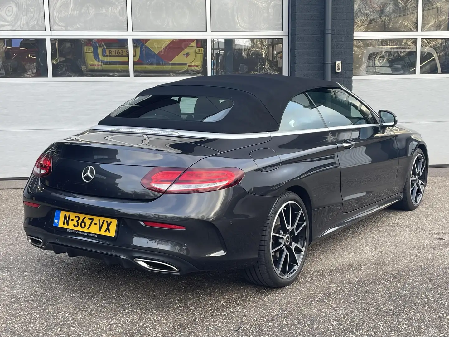 Mercedes-Benz C 180 Cabrio Sport Edition | AMG-styling | Dodehoek assi Grau - 2