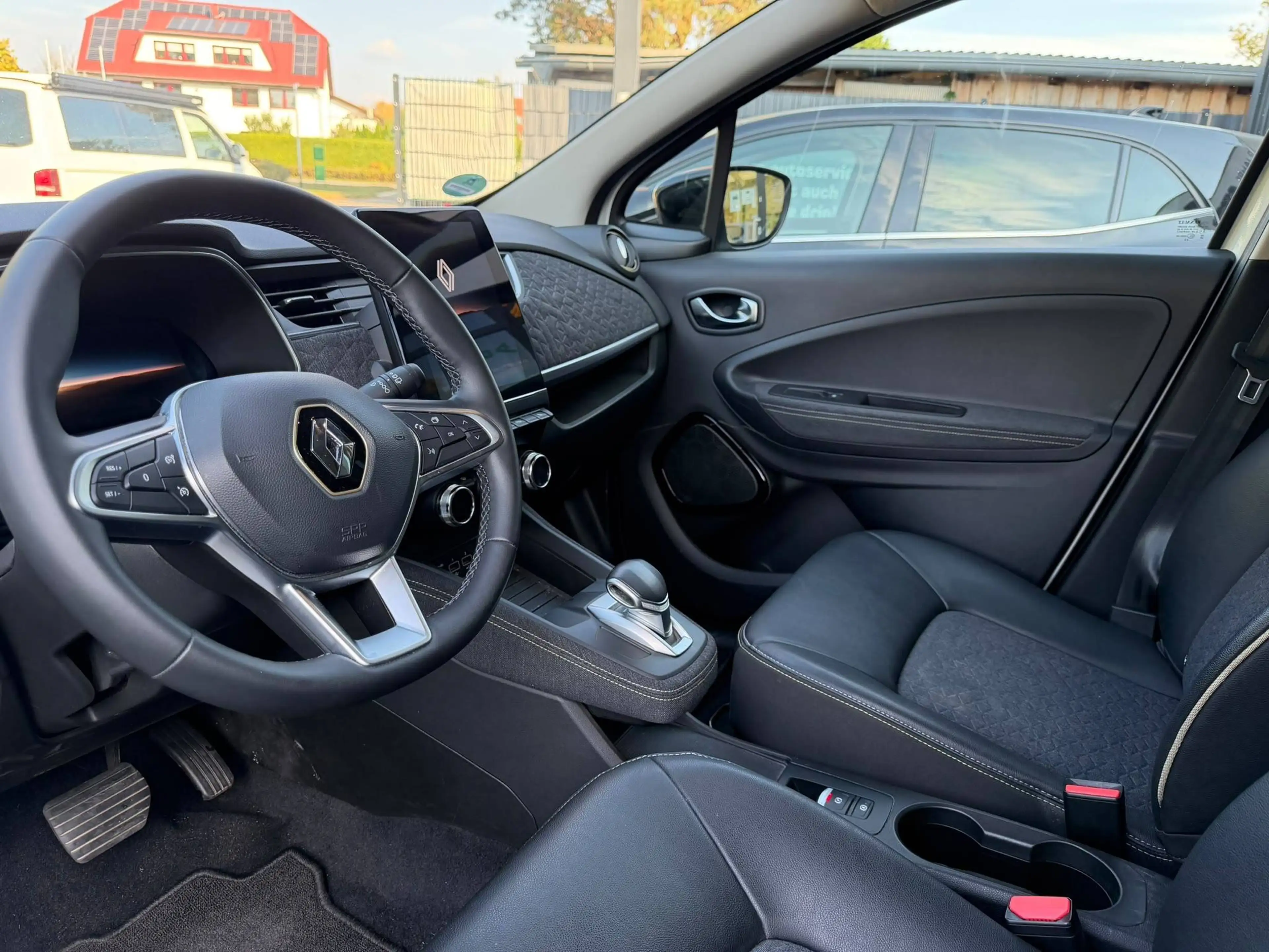Renault ZOE ZOE EV50 135hp Iconic (inkl. Kaufbatterie) — photo 8