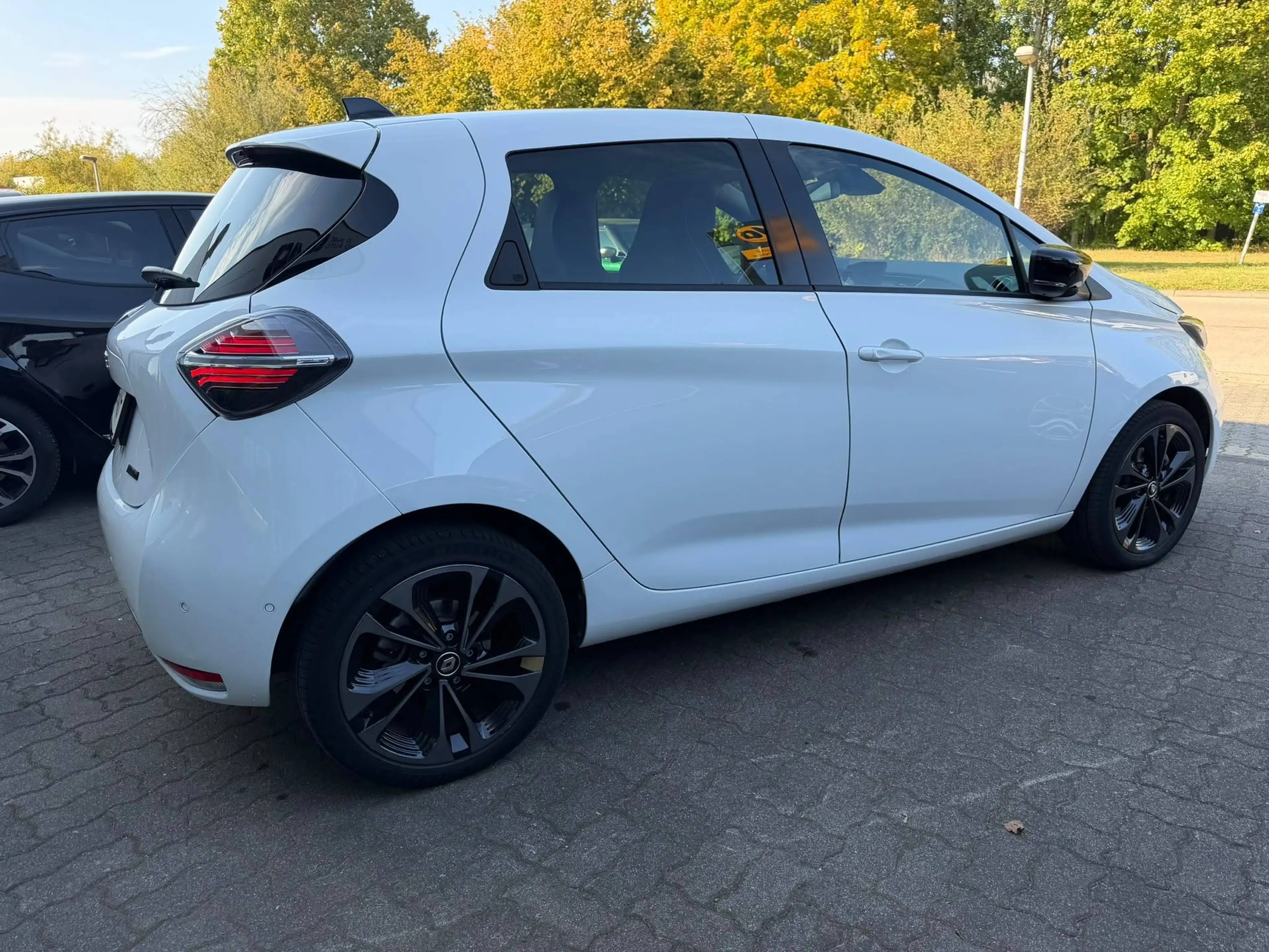 Renault ZOE ZOE EV50 135hp Iconic (inkl. Kaufbatterie) — photo 4