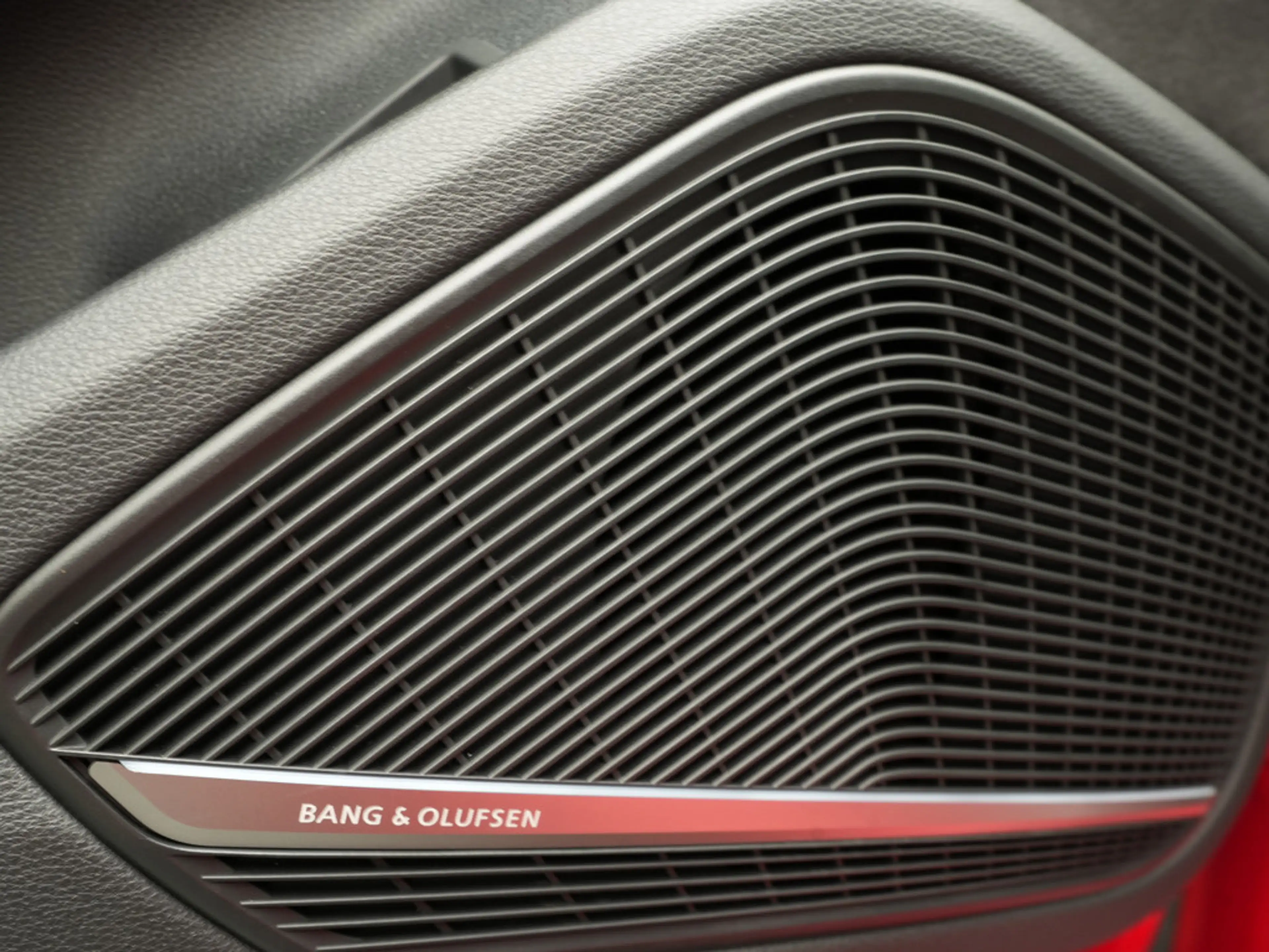Audi A4 quattro S line AHK ACC 4xSHZ MEMORY B&O LEDER — photo 10