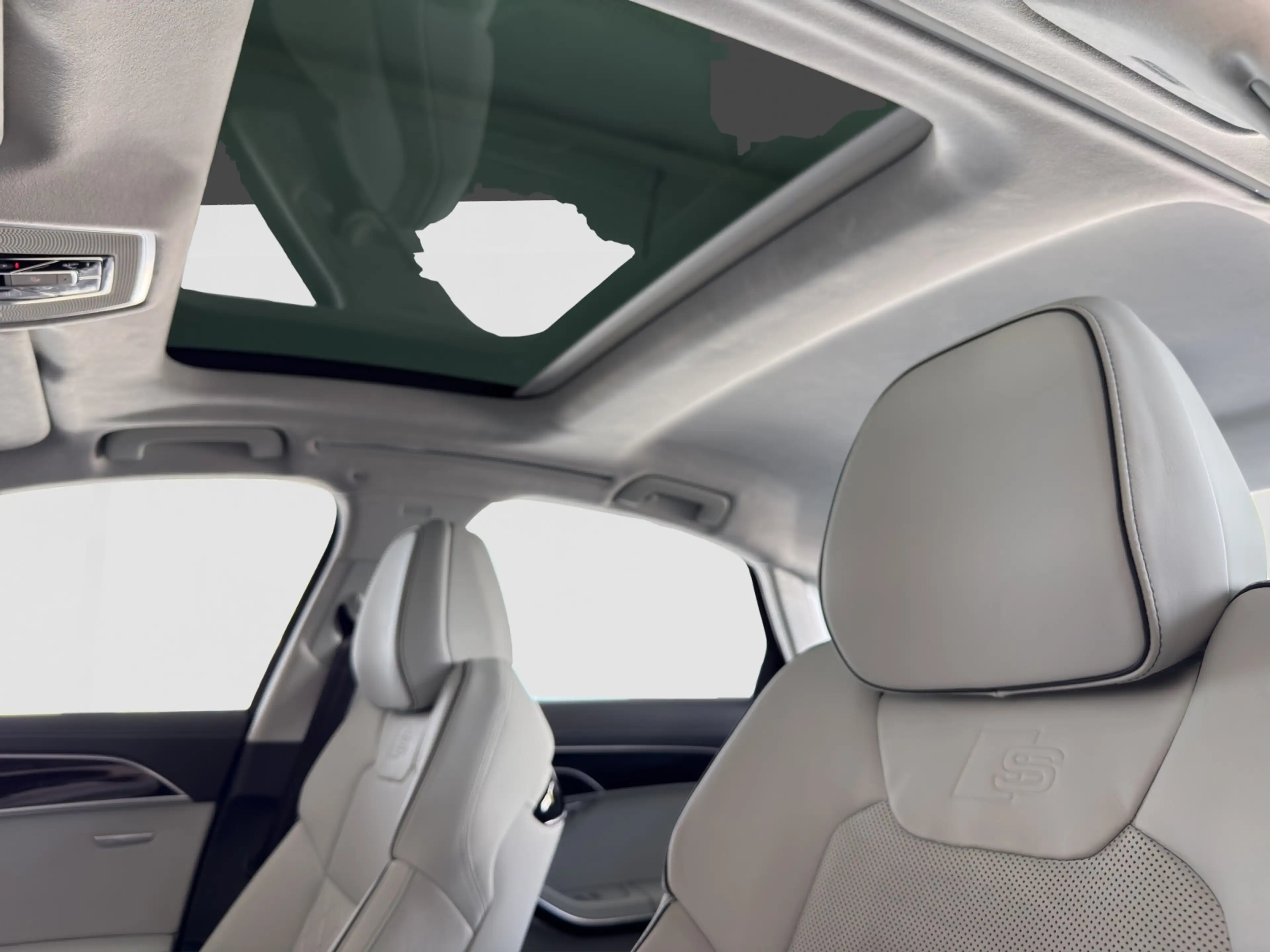 Audi A8 60 TFSI quat S LINE design selection/PANO/AHK — photo 15