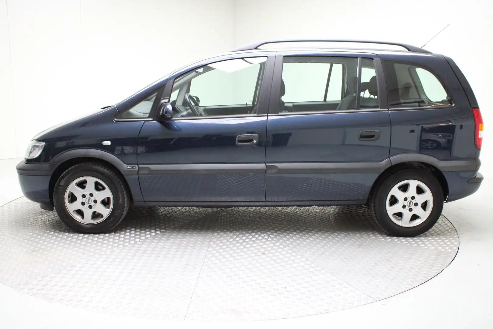Opel Zafira 1.8-16V Elegance | automaat | trekhaak | airco | r Blauw - 2
