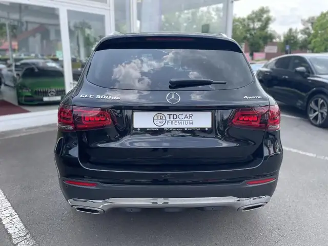 Mercedes-Benz 300 view 14