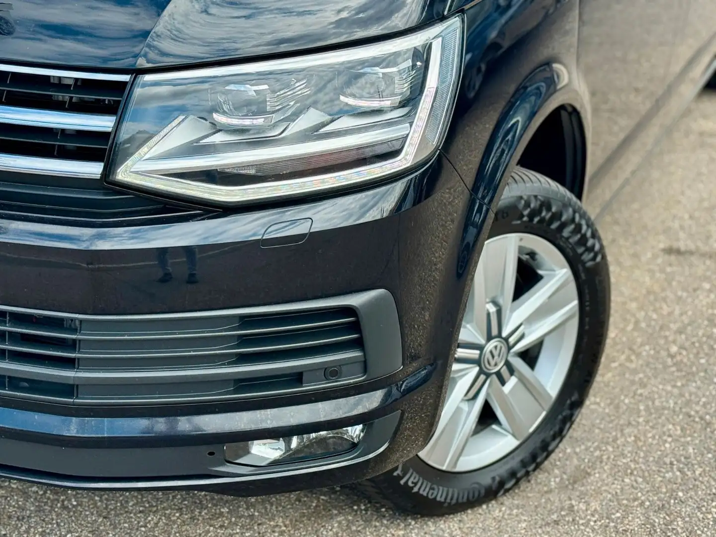 Volkswagen T6 Multivan 2.0 TSI DSG Comfortline lang 7-Sitze Noir - 2