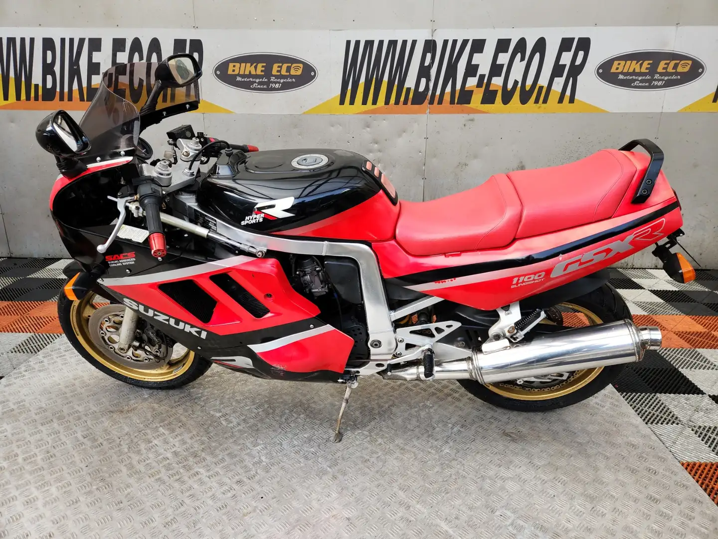 Suzuki GSX-R 1100 Piros - 2