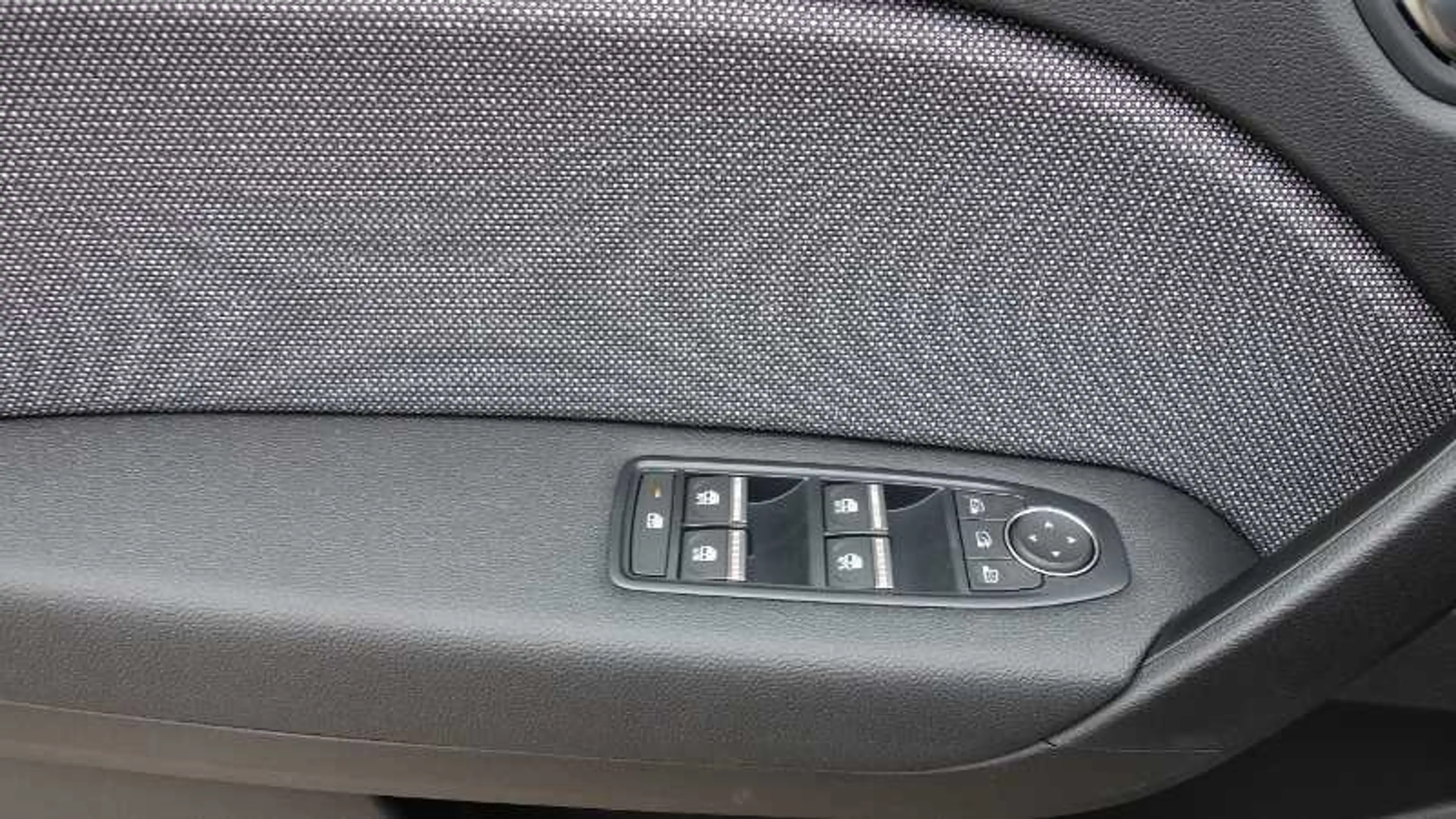 Mitsubishi Grandis Diamant PLUS 1.3 T-Benziner 7-DCT — photo 13