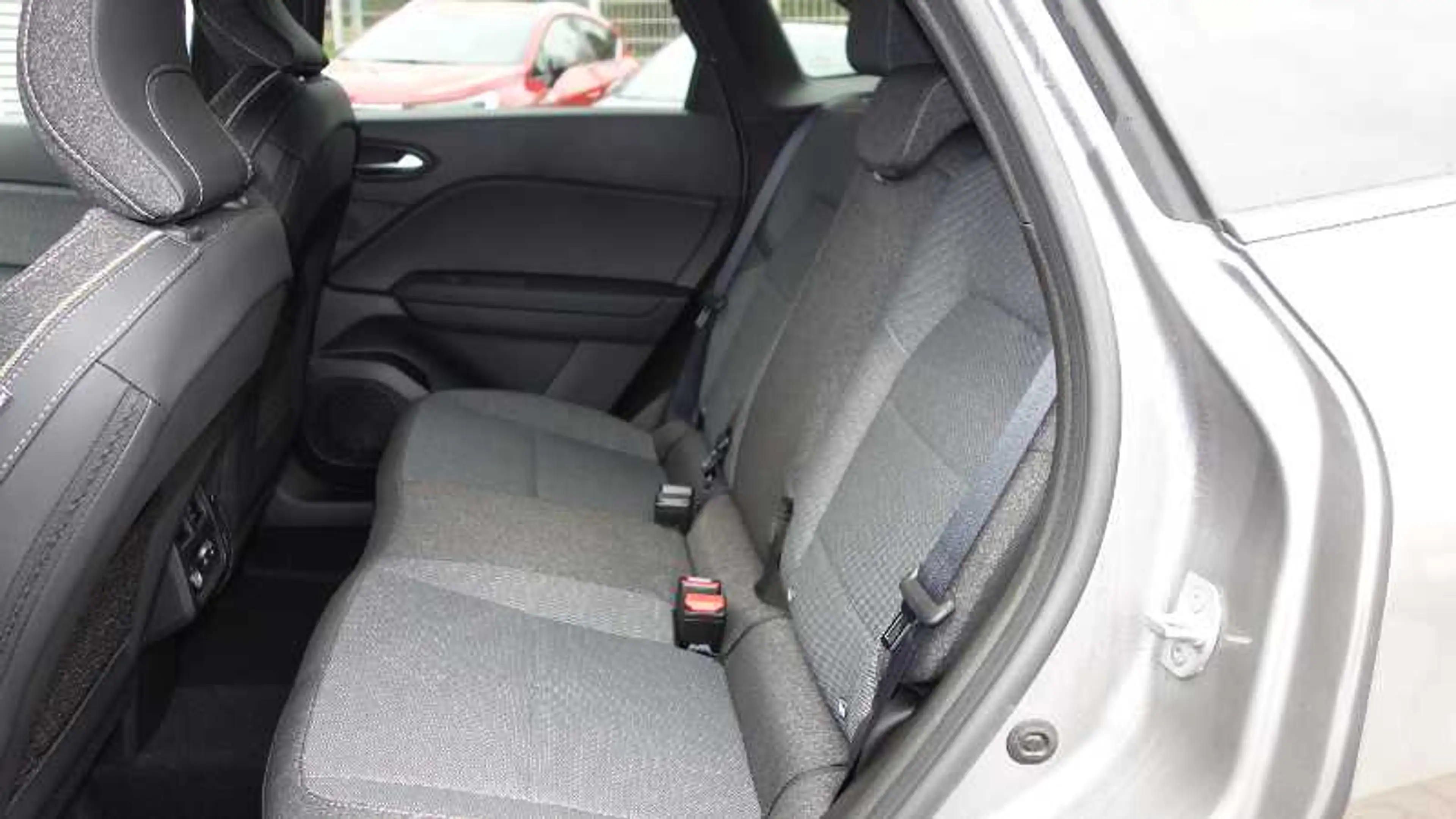 Mitsubishi Grandis Diamant PLUS 1.3 T-Benziner 7-DCT — photo 15