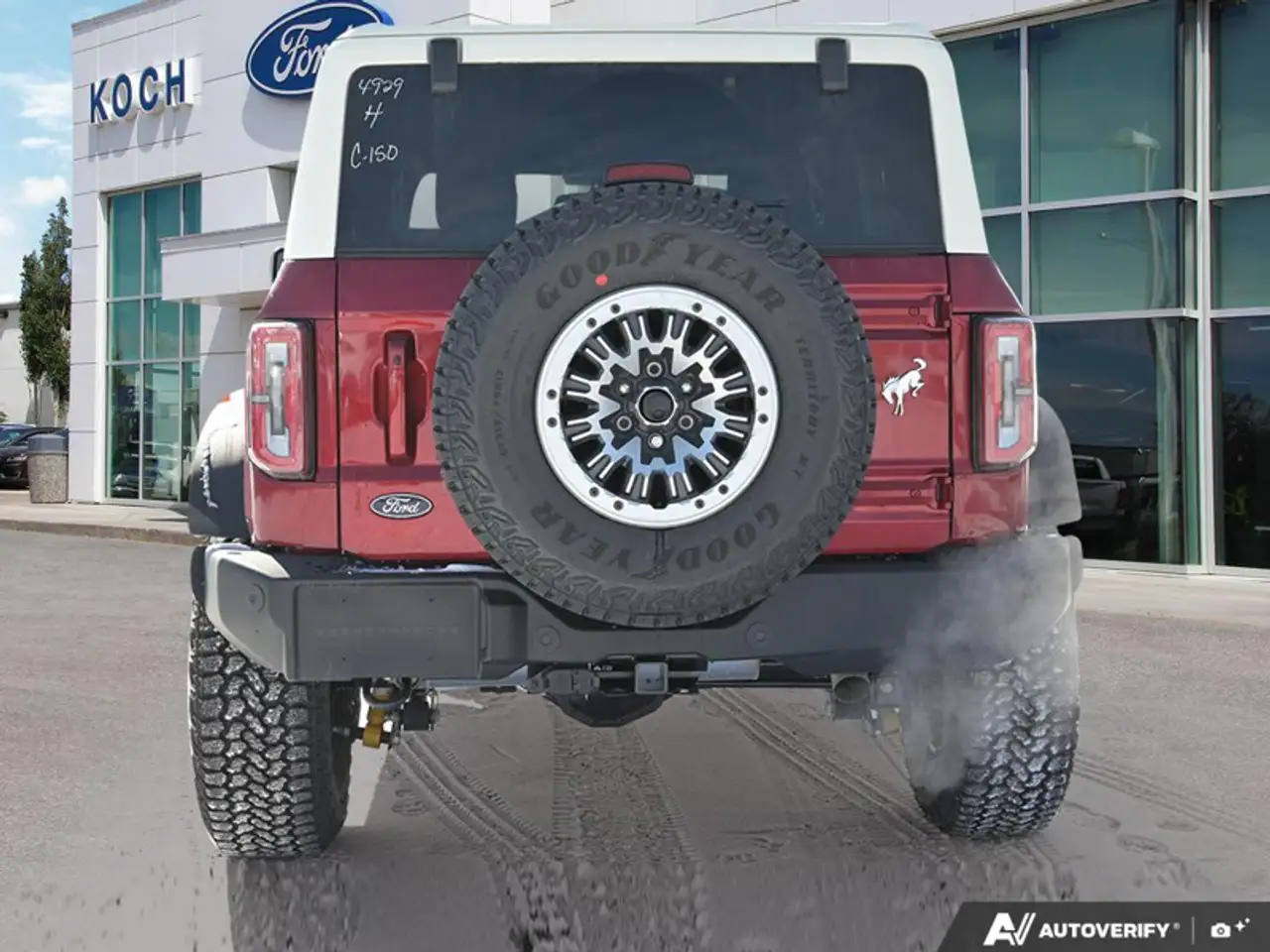 Ford Bronco снимка Ford Bronco