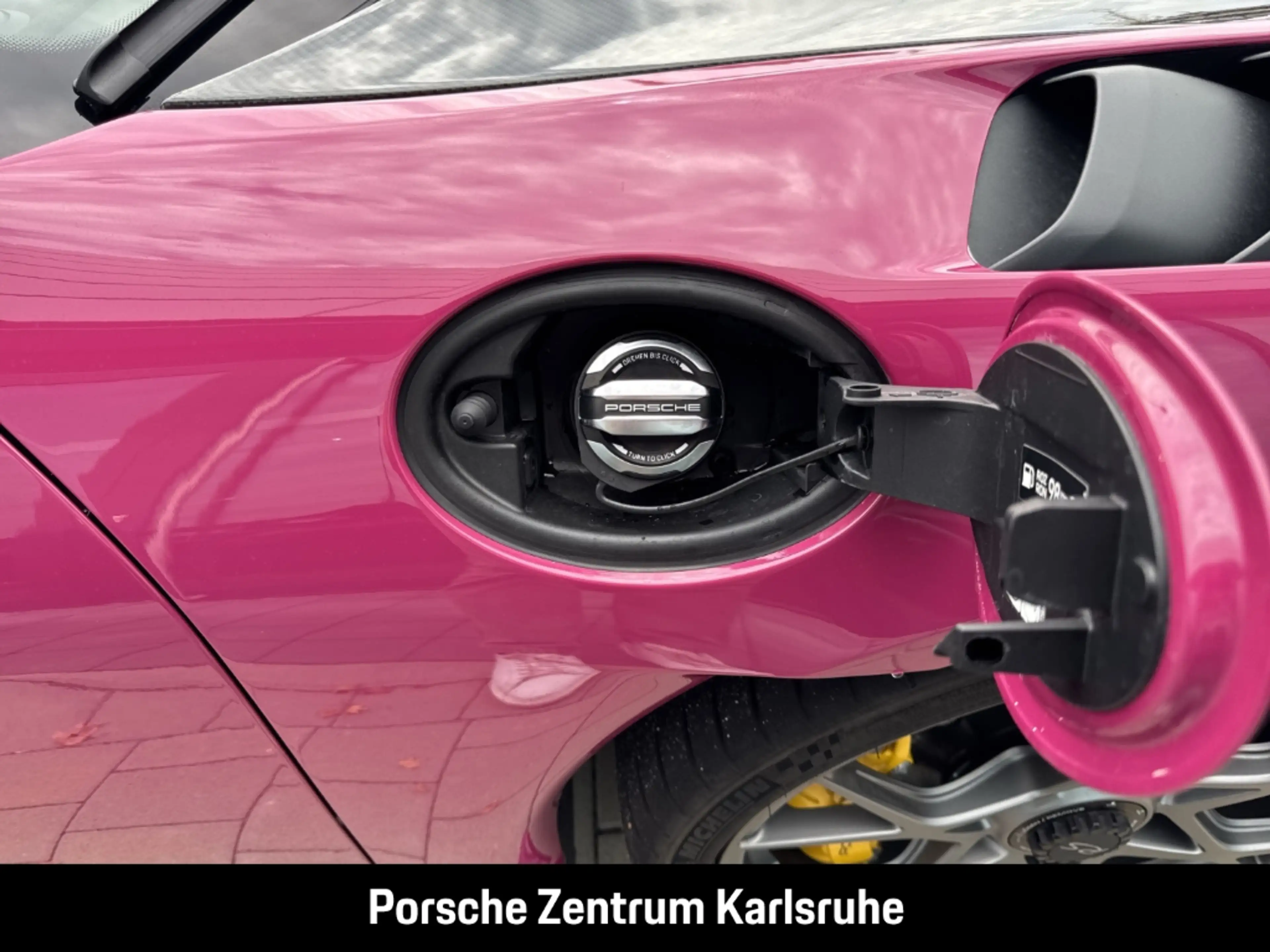 Porsche 718 Spyder RS — photo 9