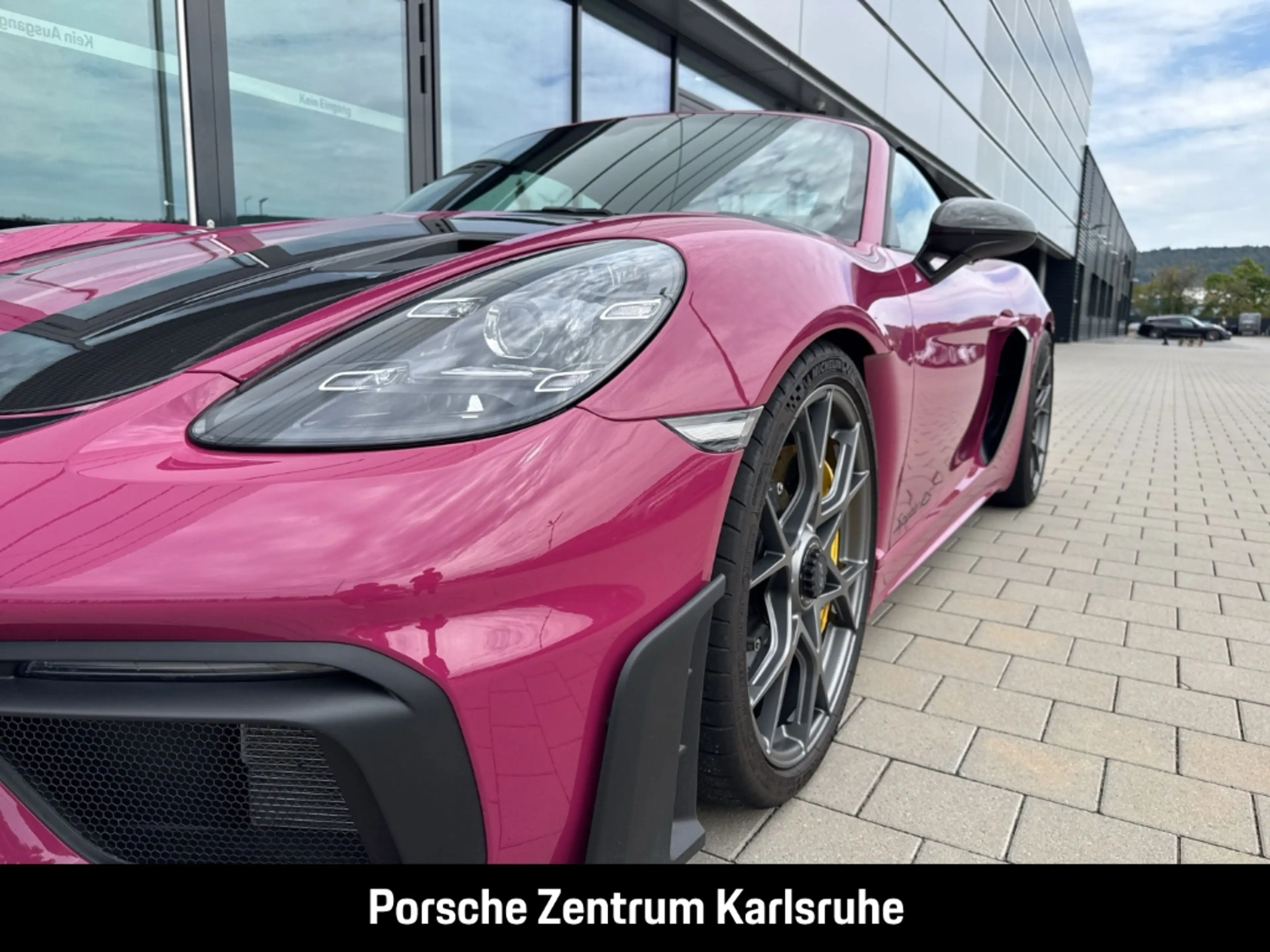 Porsche 718 Spyder RS — photo 7