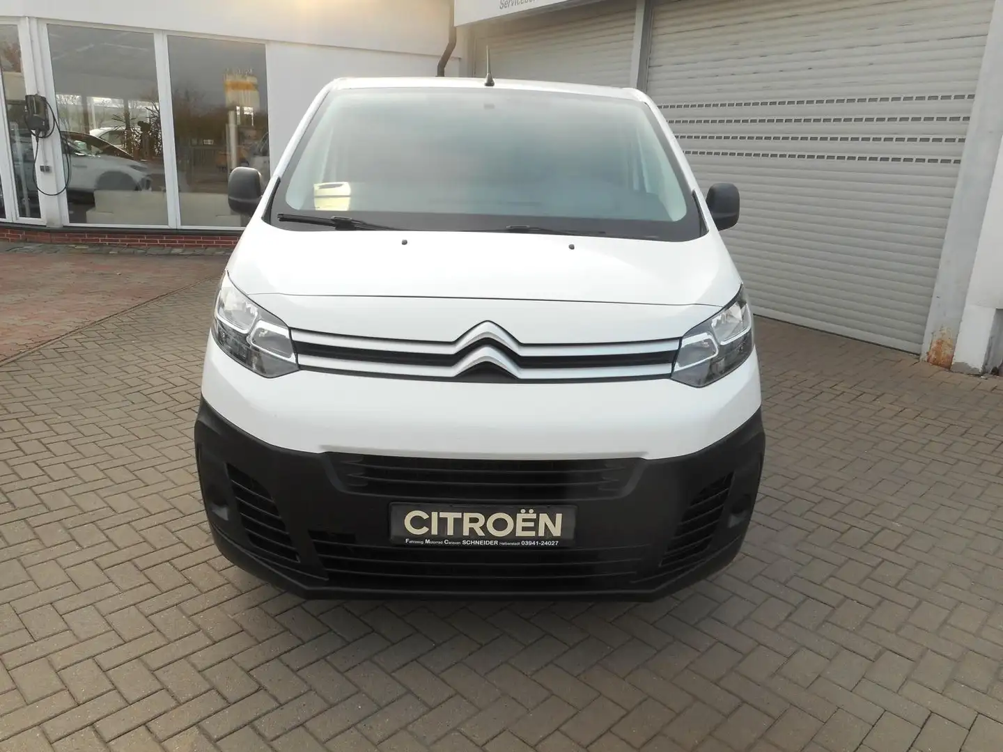 Citroen Jumpy Kasten Control XL BHDI120, AHK Blanc - 2