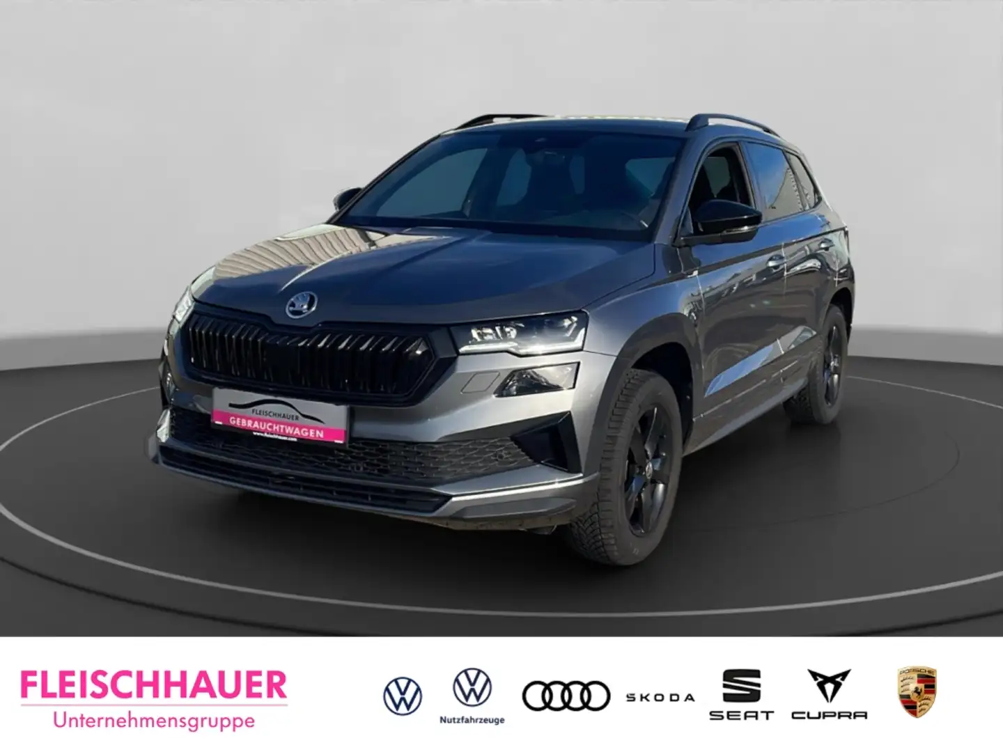 Skoda Karoq Sportline 1.5 TSI DSG RFK Parksensoren v+h Sportsi Grau - 1