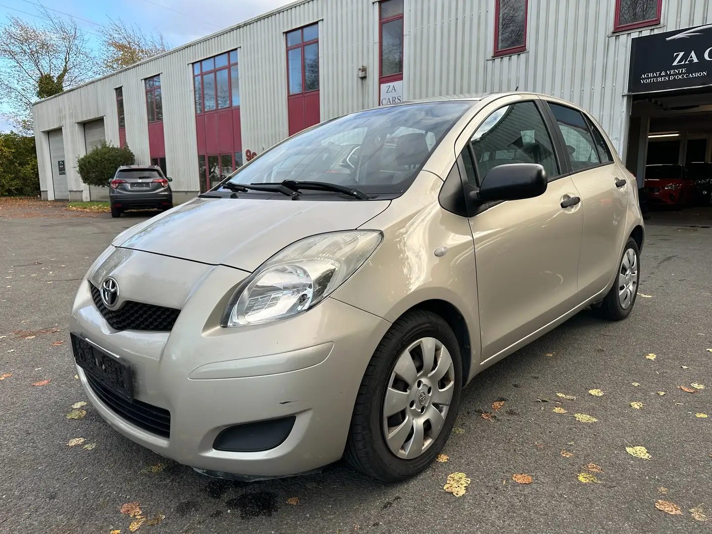 Toyota Yaris Yaris 1.33i VVT-i Comfort - 1