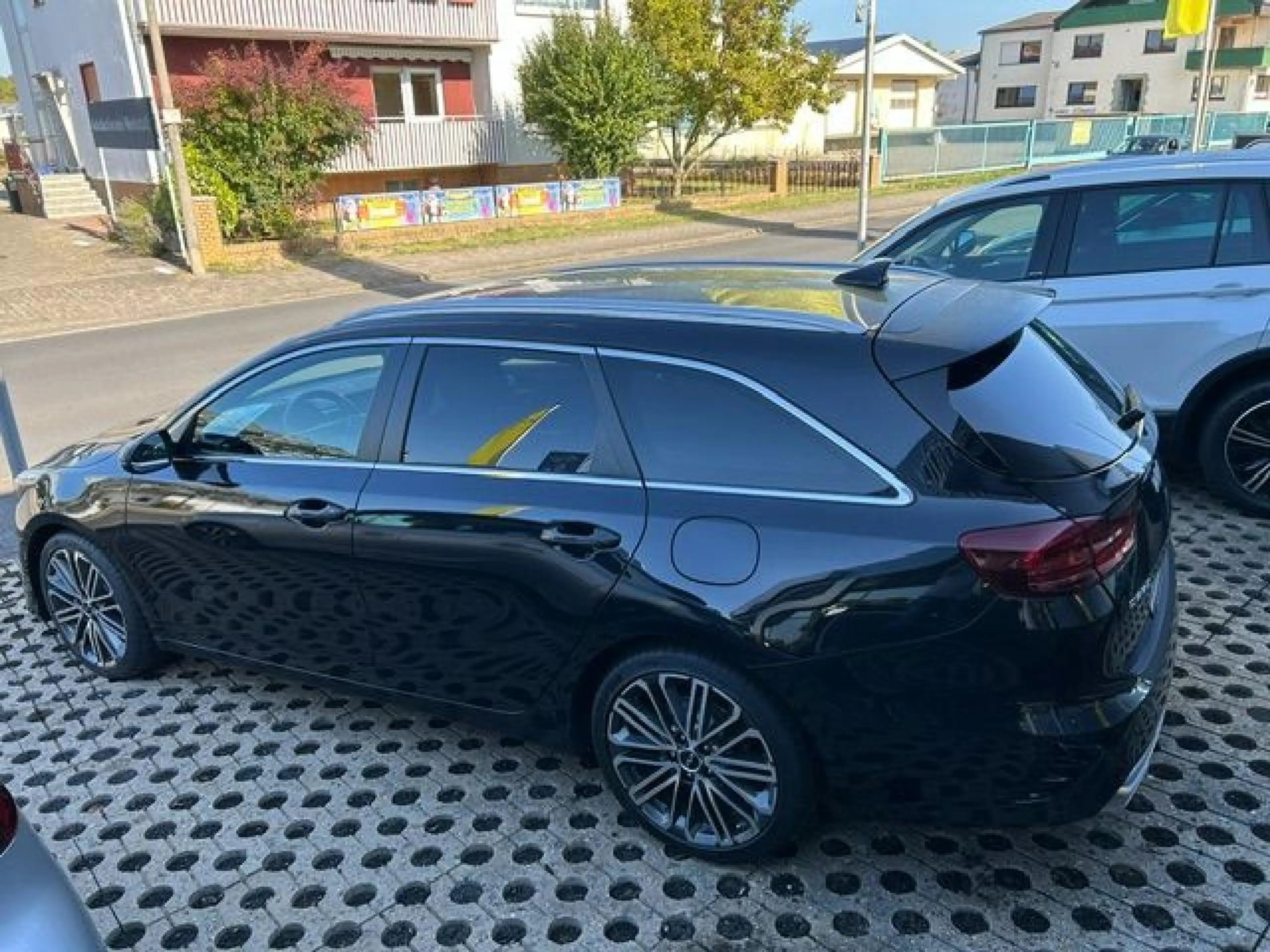 Kia Ceed SW / cee'd SW GT Line — photo 9