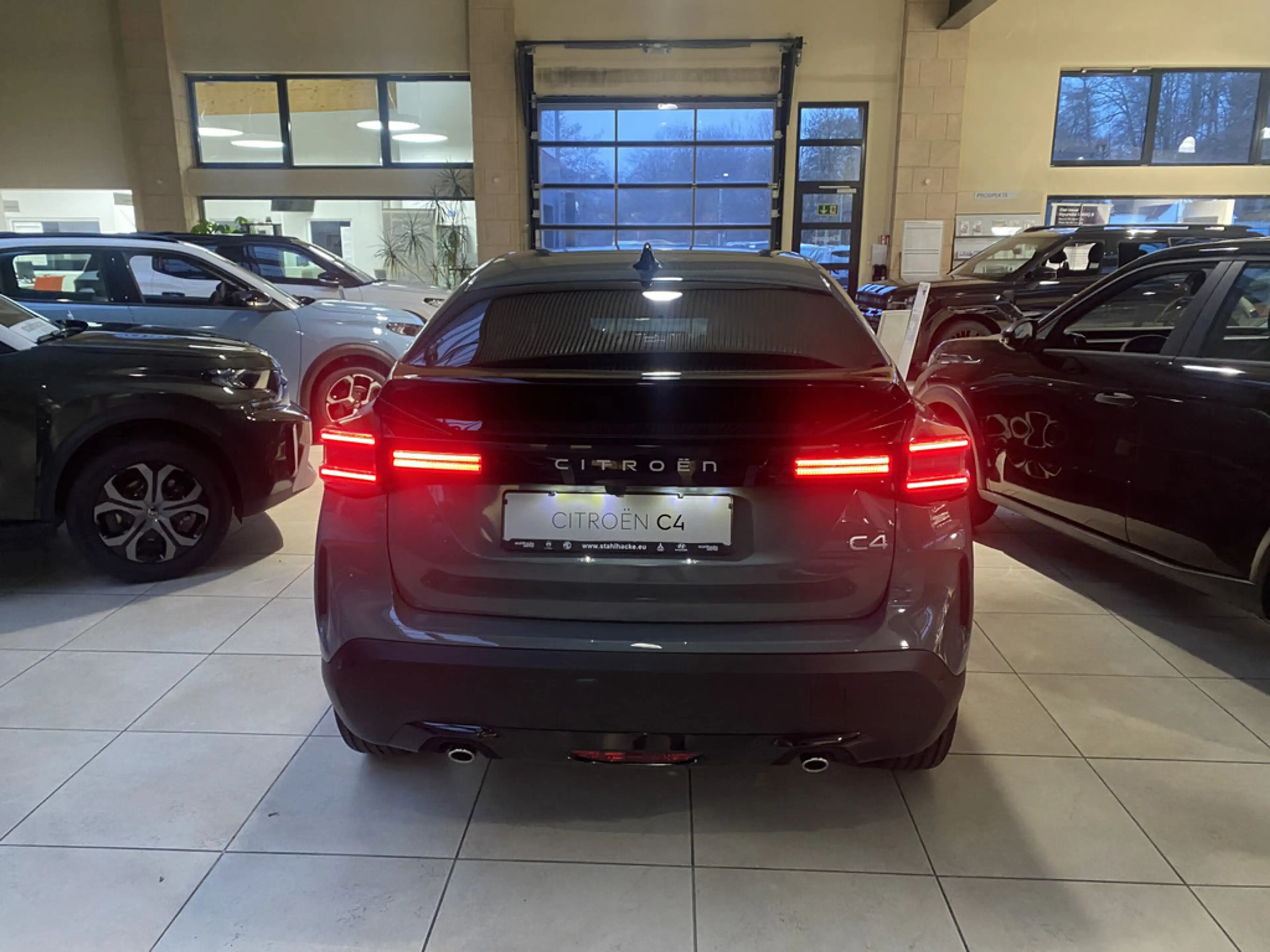 Citroen C4 Benziner 130 Automatik MAX — photo 6
