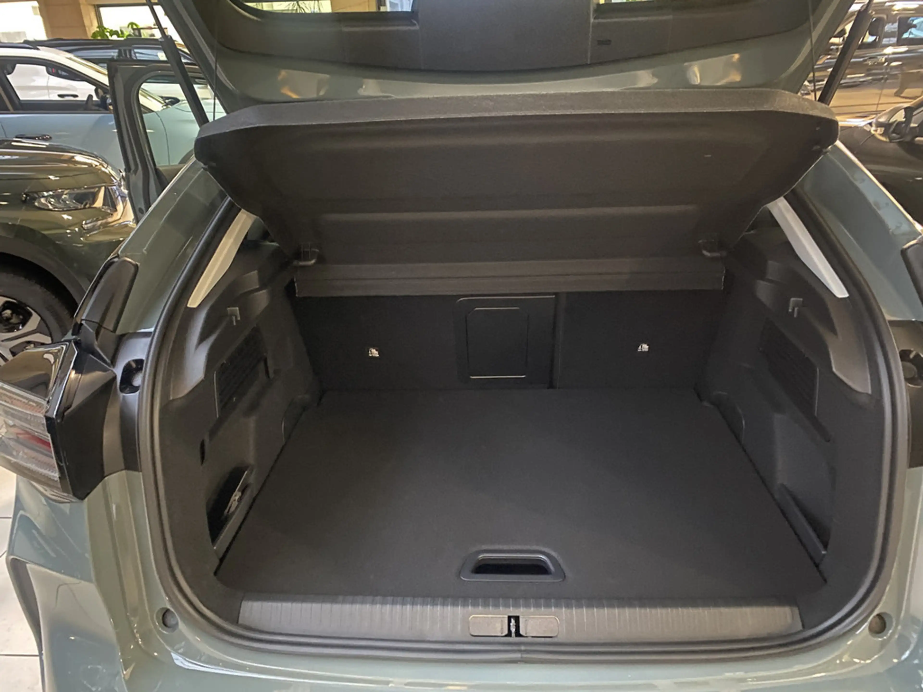 Citroen C4 Benziner 130 Automatik MAX — photo 7