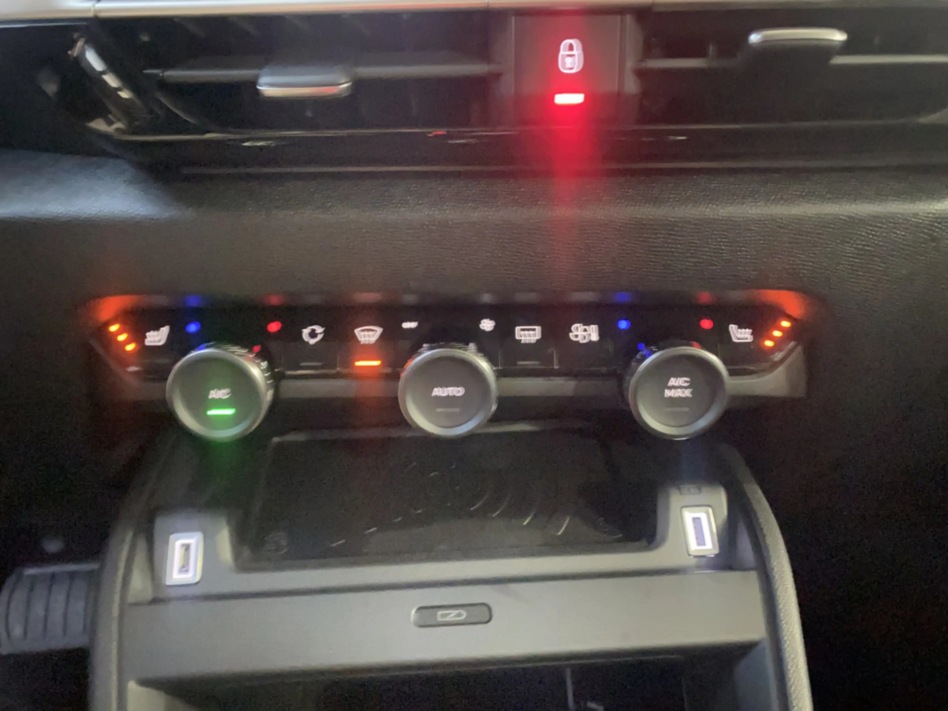 Citroen C4 Benziner 130 Automatik MAX — photo 13