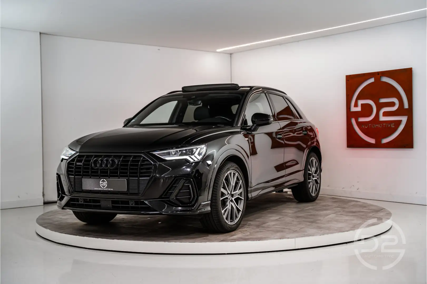 Audi Q3 40 TFSI Quattro 2x S-Line 191 PK | Pano | Virtual Zwart - 1