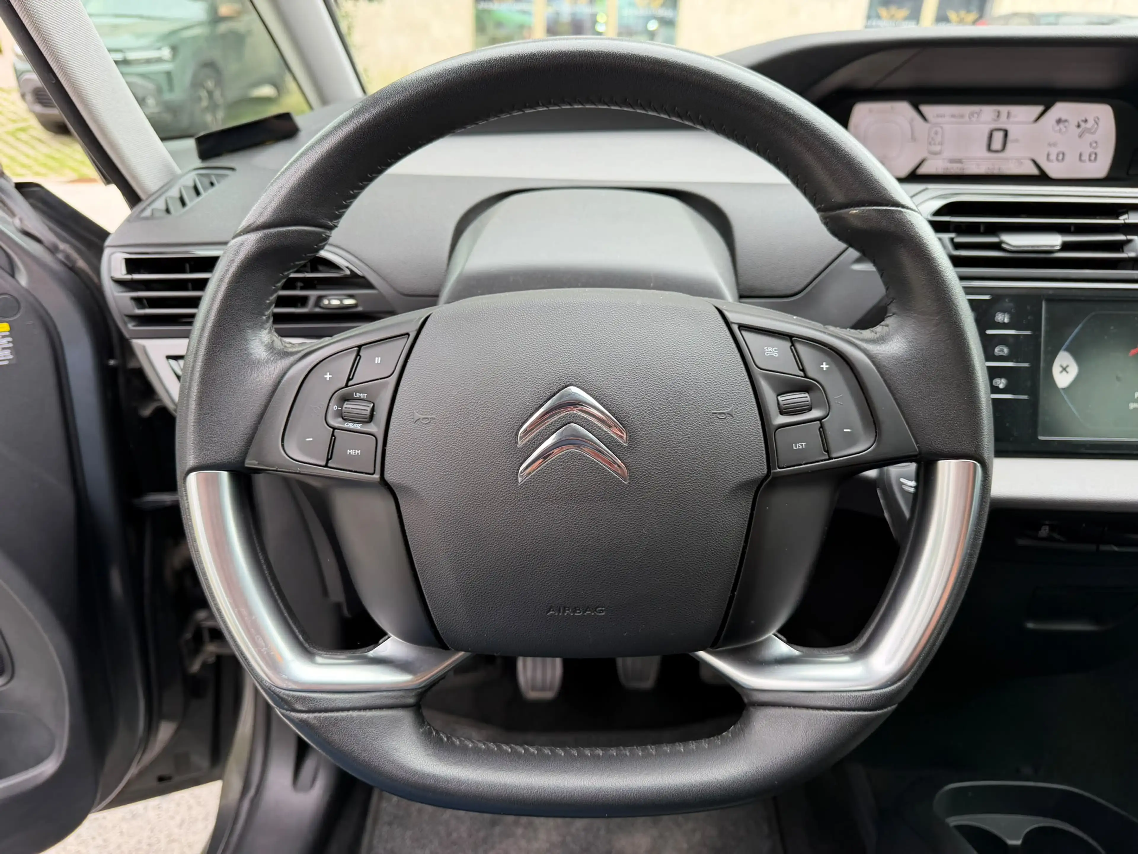 Citroen C4 Picasso @SERVICARS HAREN / Garantie 12 mois — photo 9