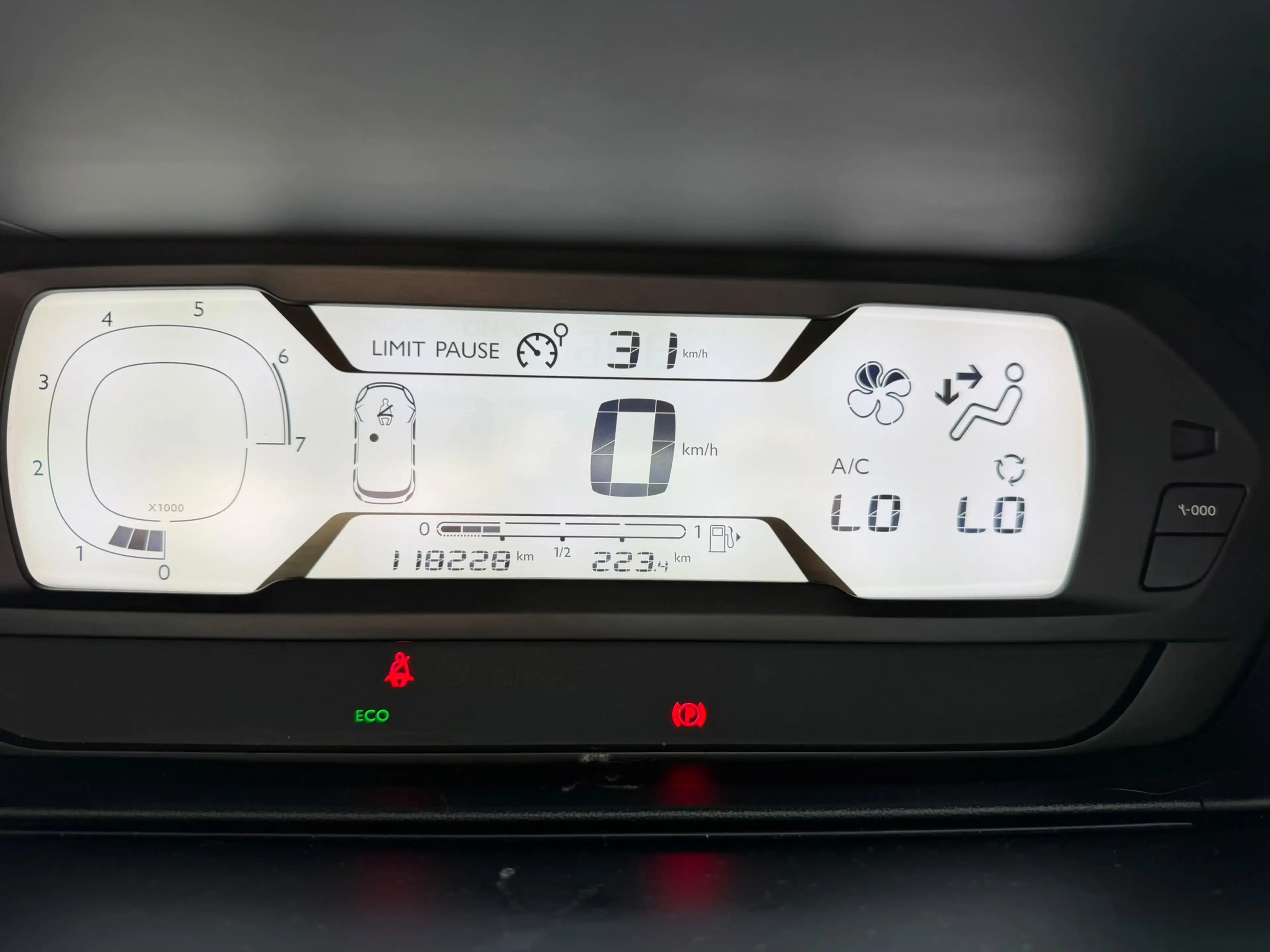 Citroen C4 Picasso @SERVICARS HAREN / Garantie 12 mois — photo 10