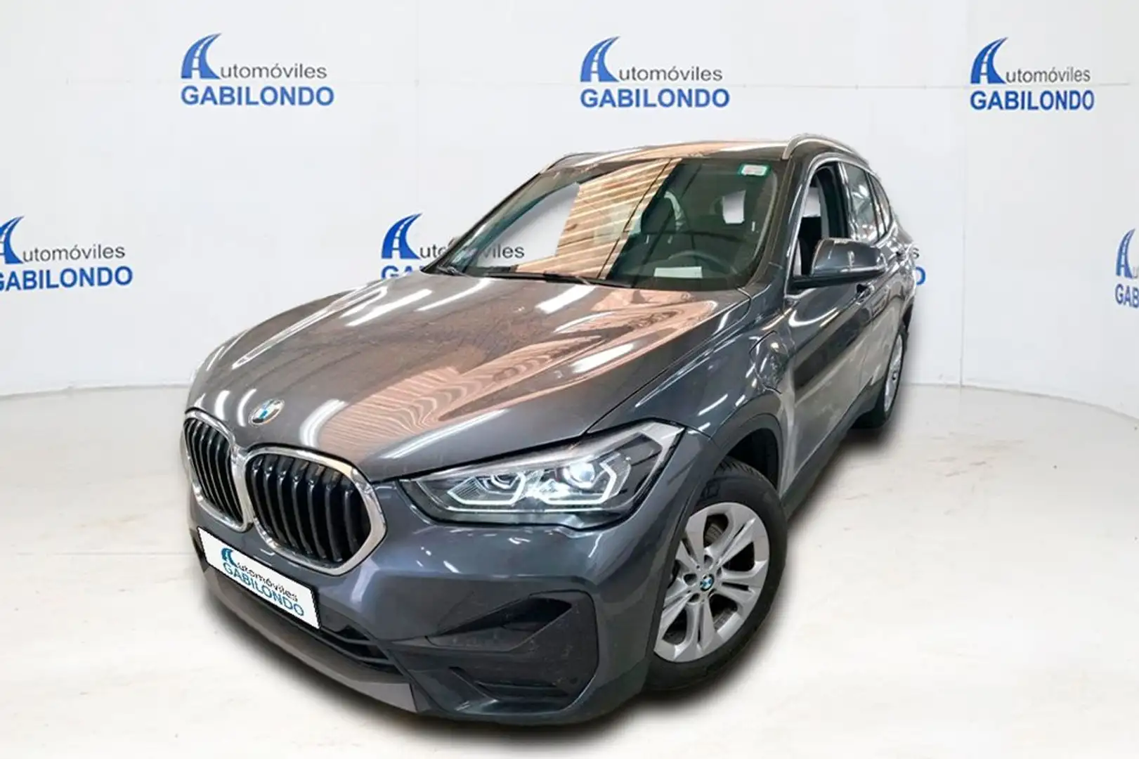 BMW X1 xDrive25e Grau - 1