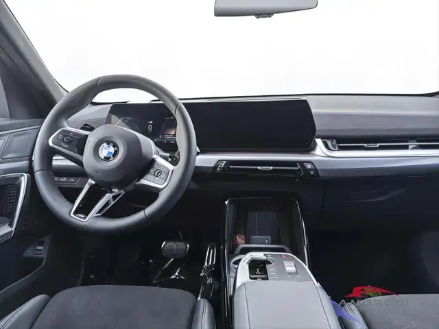 BMW X2 view 12